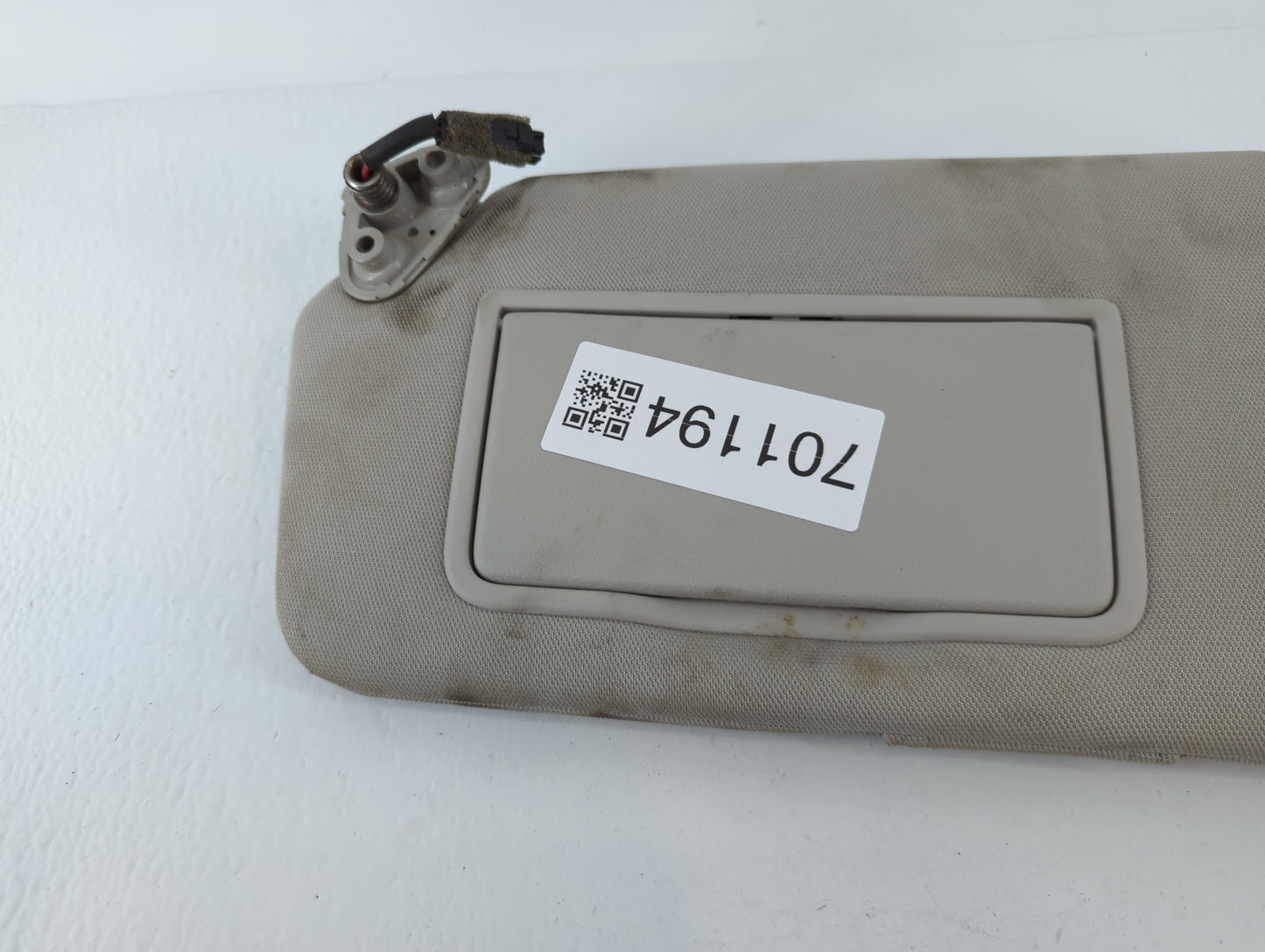 2010-2014 Subaru Legacy Sun Visor Shade Replacement Driver Left Mirror Fits Fits 2010 2011 2012 2013 2014 OEM Used Auto Parts - Oemusedautoparts1.com