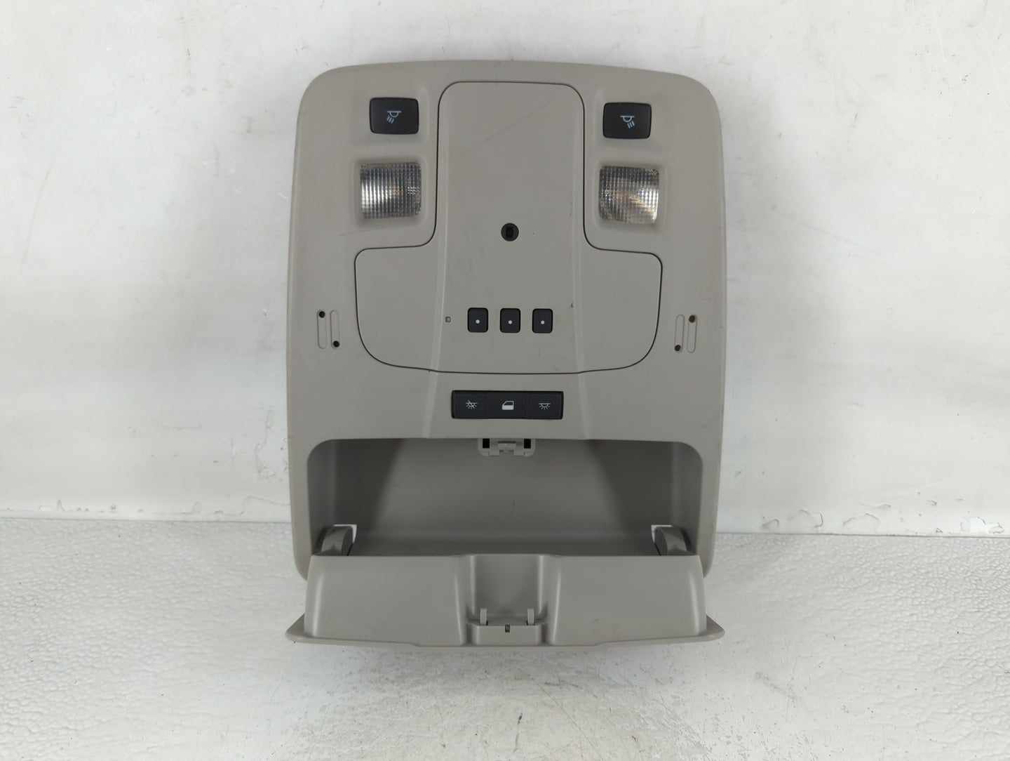 2015 Chevrolet Malibu Overhead Roof Console - Oemusedautoparts1.com