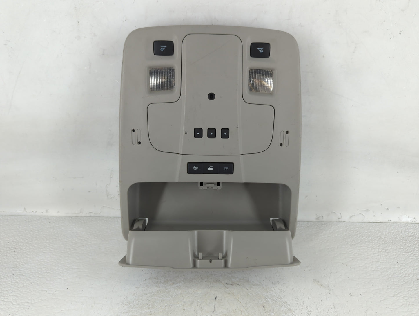 2015 Chevrolet Malibu Overhead Roof Console - Oemusedautoparts1.com