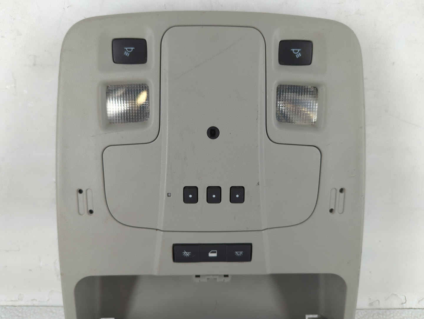 2015 Chevrolet Malibu Overhead Roof Console - Oemusedautoparts1.com
