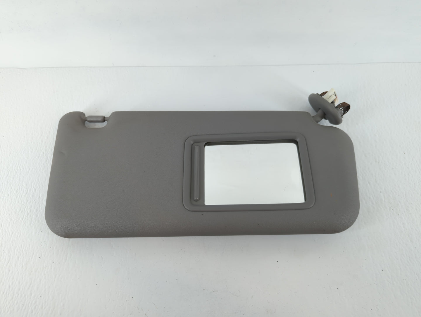 2010-2014 Toyota Rav4 Sun Visor Shade Replacement Passenger Right Mirror Fits Fits 2010 2011 2012 2013 2014 OEM Used Auto Parts - Oemusedautoparts1.com