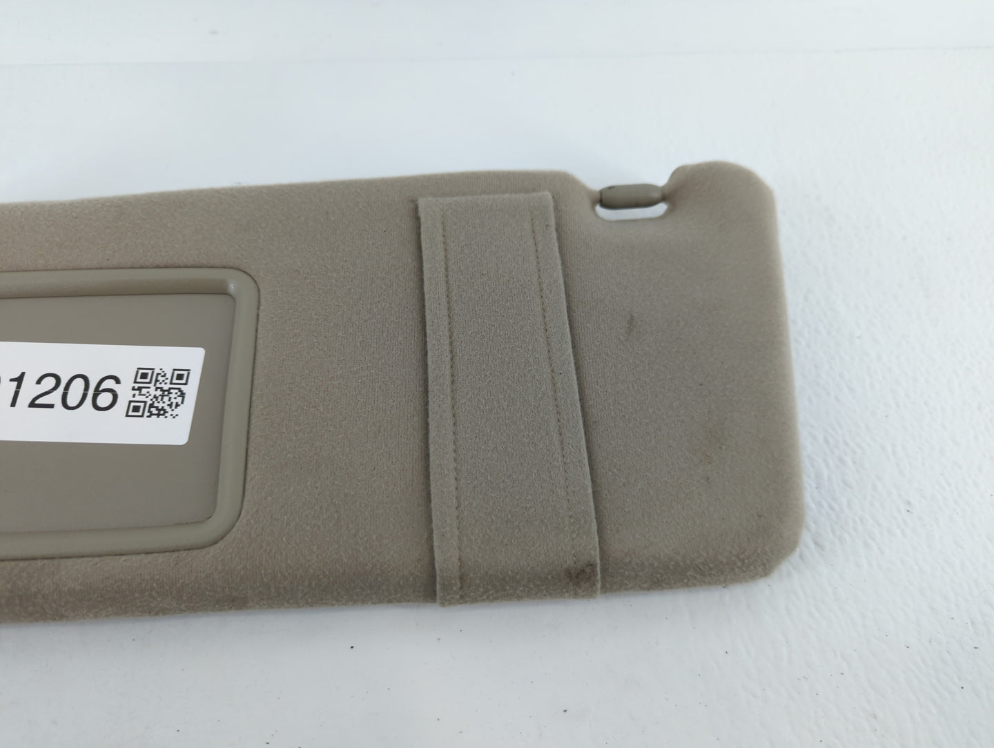 2007-2011 Toyota Camry Sun Visor Shade Replacement Passenger Right Mirror Fits Fits 2007 2008 2009 2010 2011 OEM Used Auto Parts - Oemusedautoparts1.com