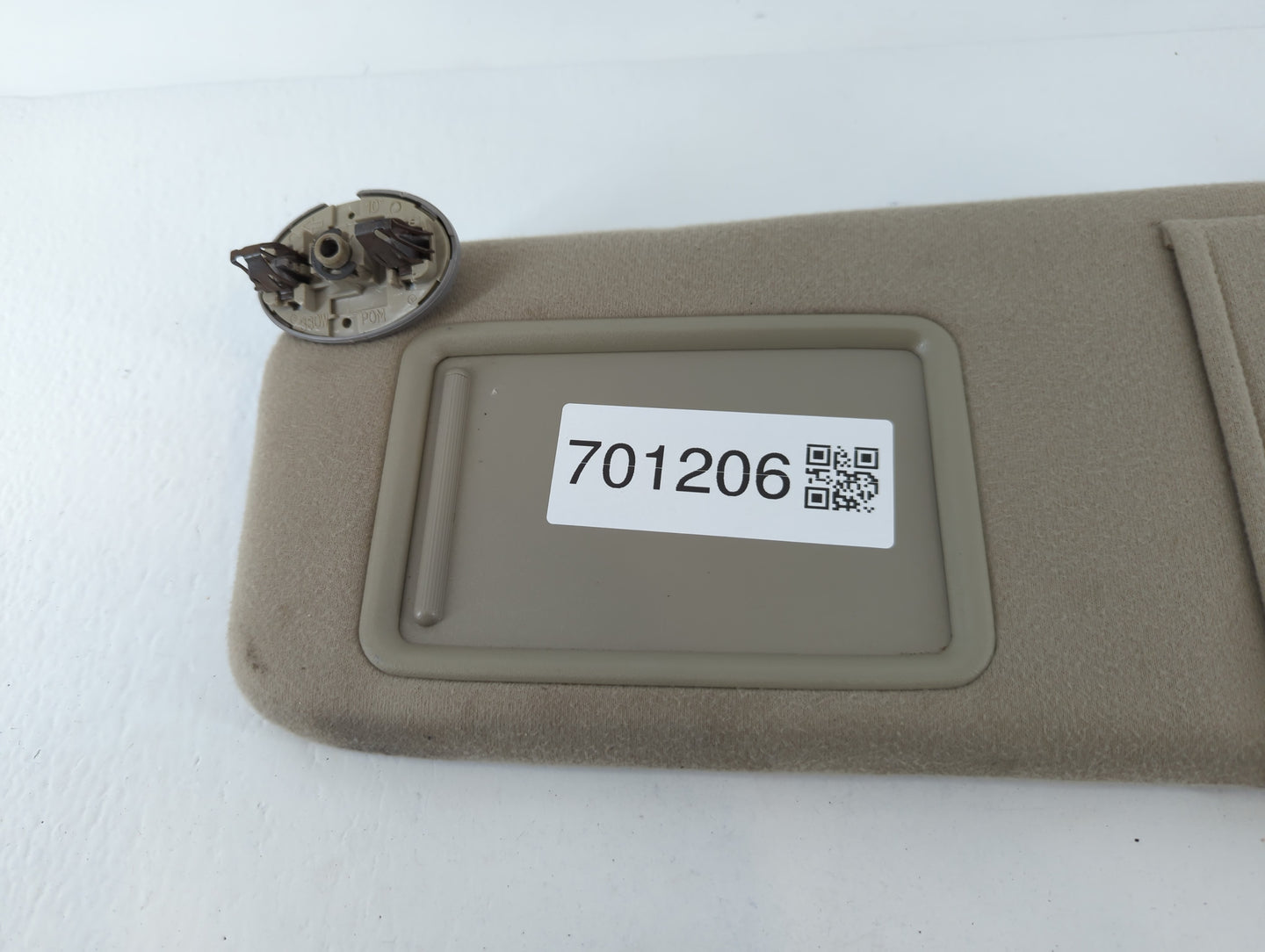 2007-2011 Toyota Camry Sun Visor Shade Replacement Passenger Right Mirror Fits Fits 2007 2008 2009 2010 2011 OEM Used Auto Parts - Oemusedautoparts1.com