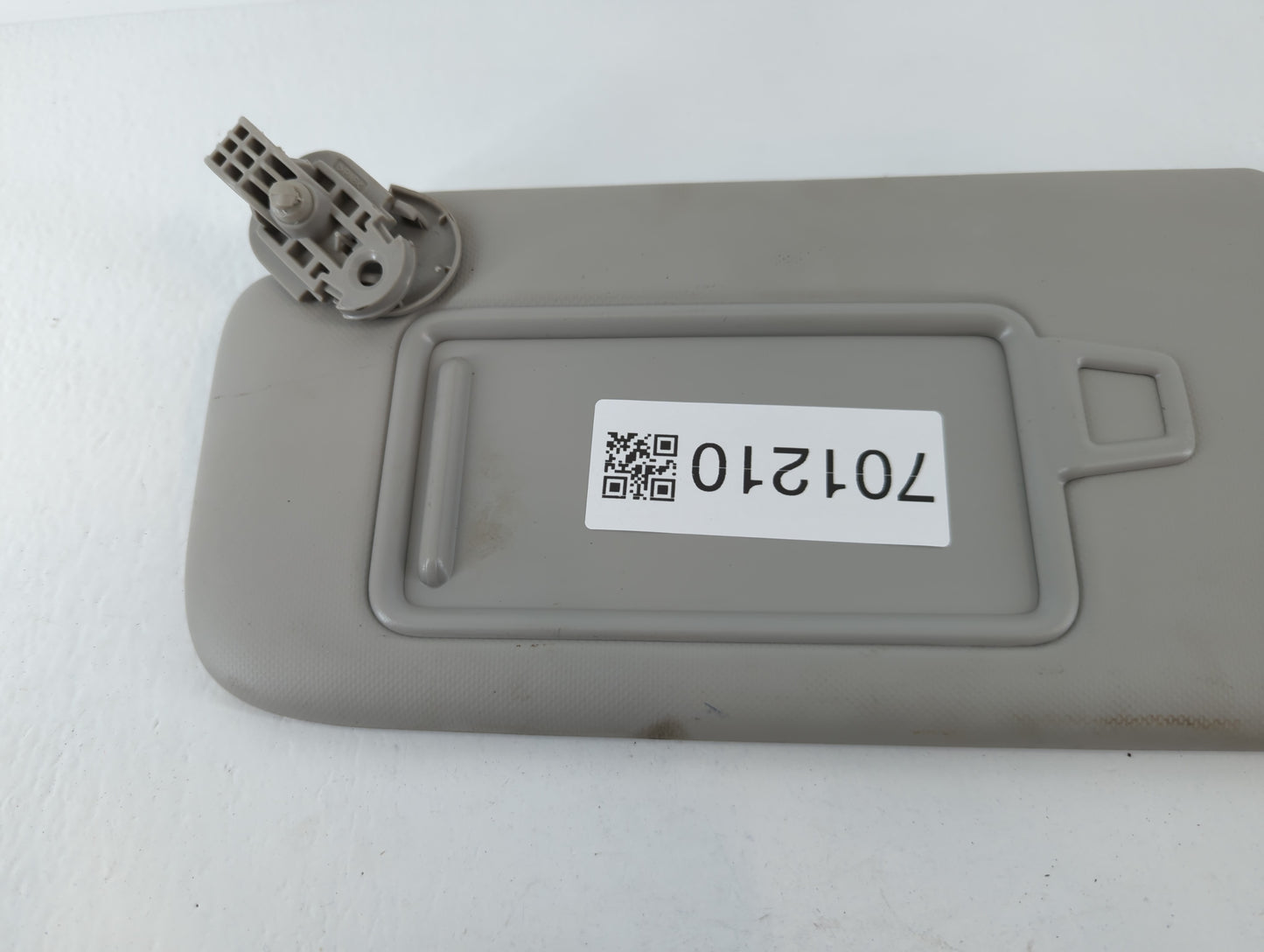 2019-2021 Kia Forte Sun Visor Shade Replacement Driver Left Mirror Fits Fits 2019 2020 2021 OEM Used Auto Parts - Oemusedautoparts1.com