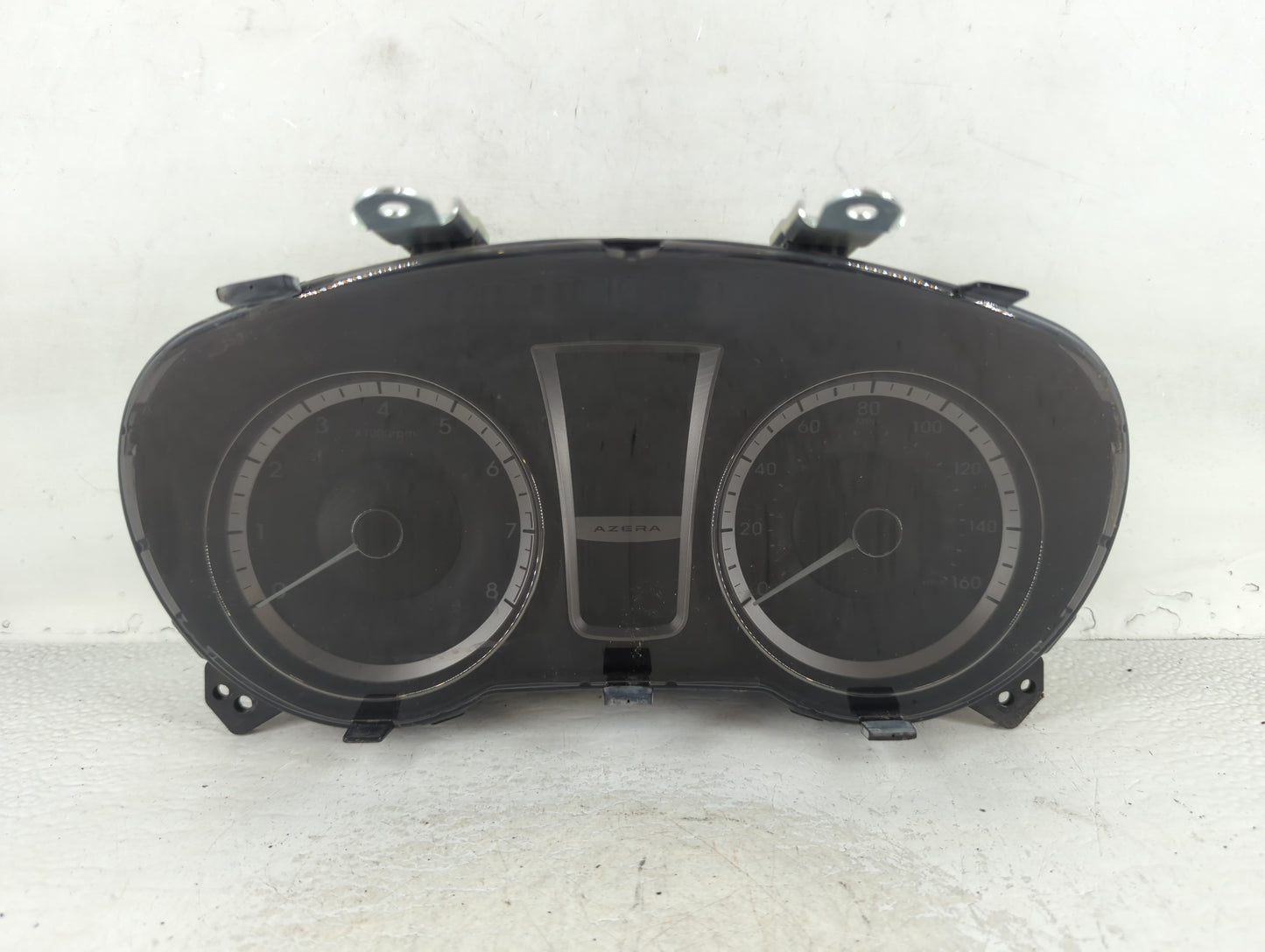 2012-2013 Hyundai Azera Instrument Cluster Speedometer Gauges P/N:94001-3V100 Fits Fits 2012 2013 OEM Used Auto Parts - Oemusedautoparts1.com