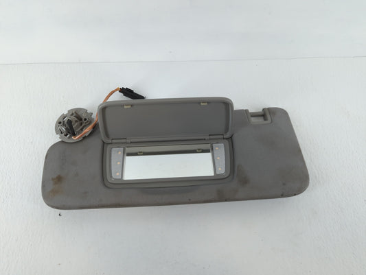2020-2022 Chevrolet Equinox Sun Visor Shade Replacement Passenger Right Mirror Fits Fits 2020 2021 2022 OEM Used Auto Parts - Oemusedautoparts1.com