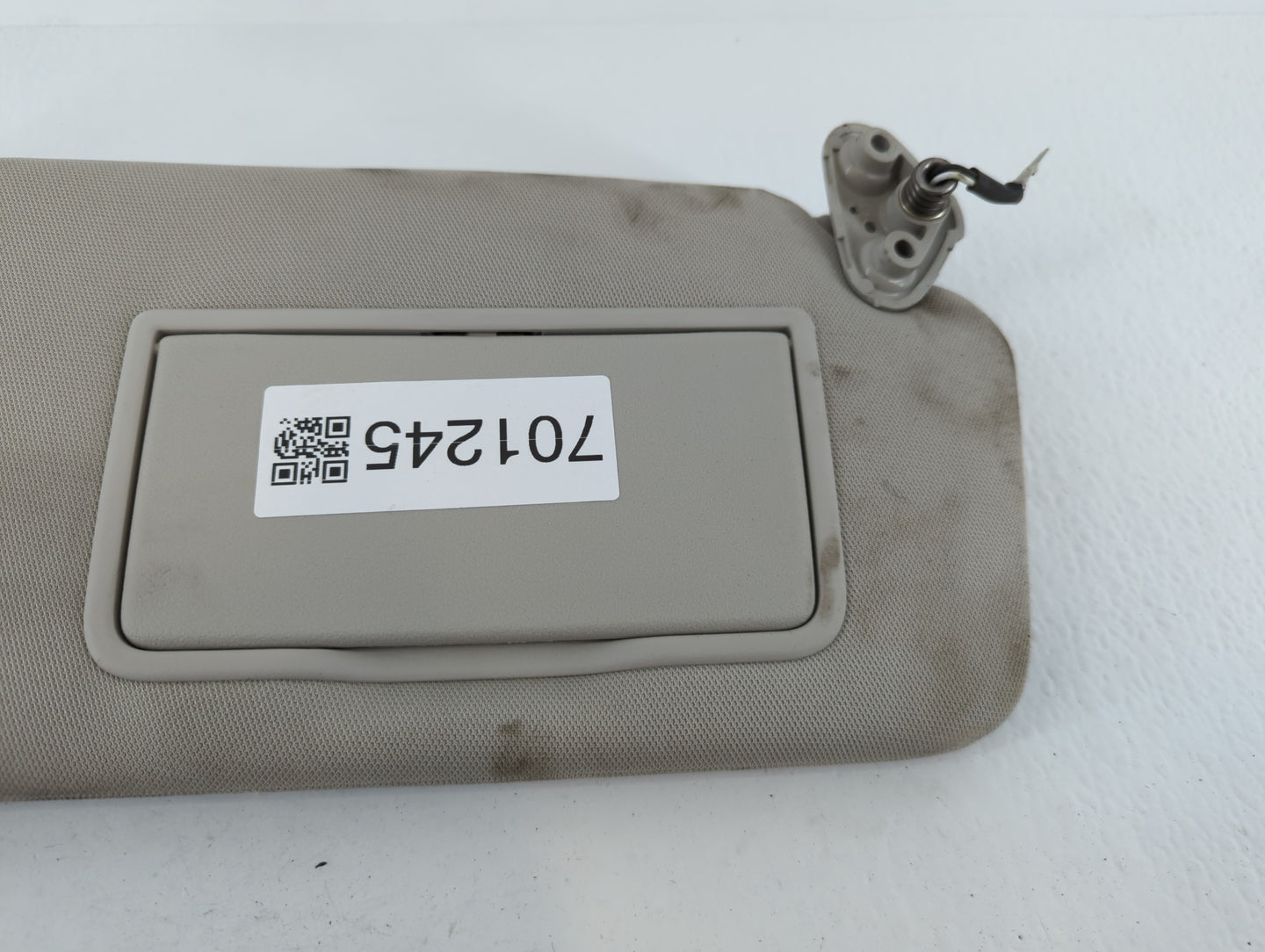 2010-2014 Subaru Legacy Sun Visor Shade Replacement Passenger Right Mirror Fits Fits 2010 2011 2012 2013 2014 OEM Used Auto Parts - Oemusedautoparts1.com