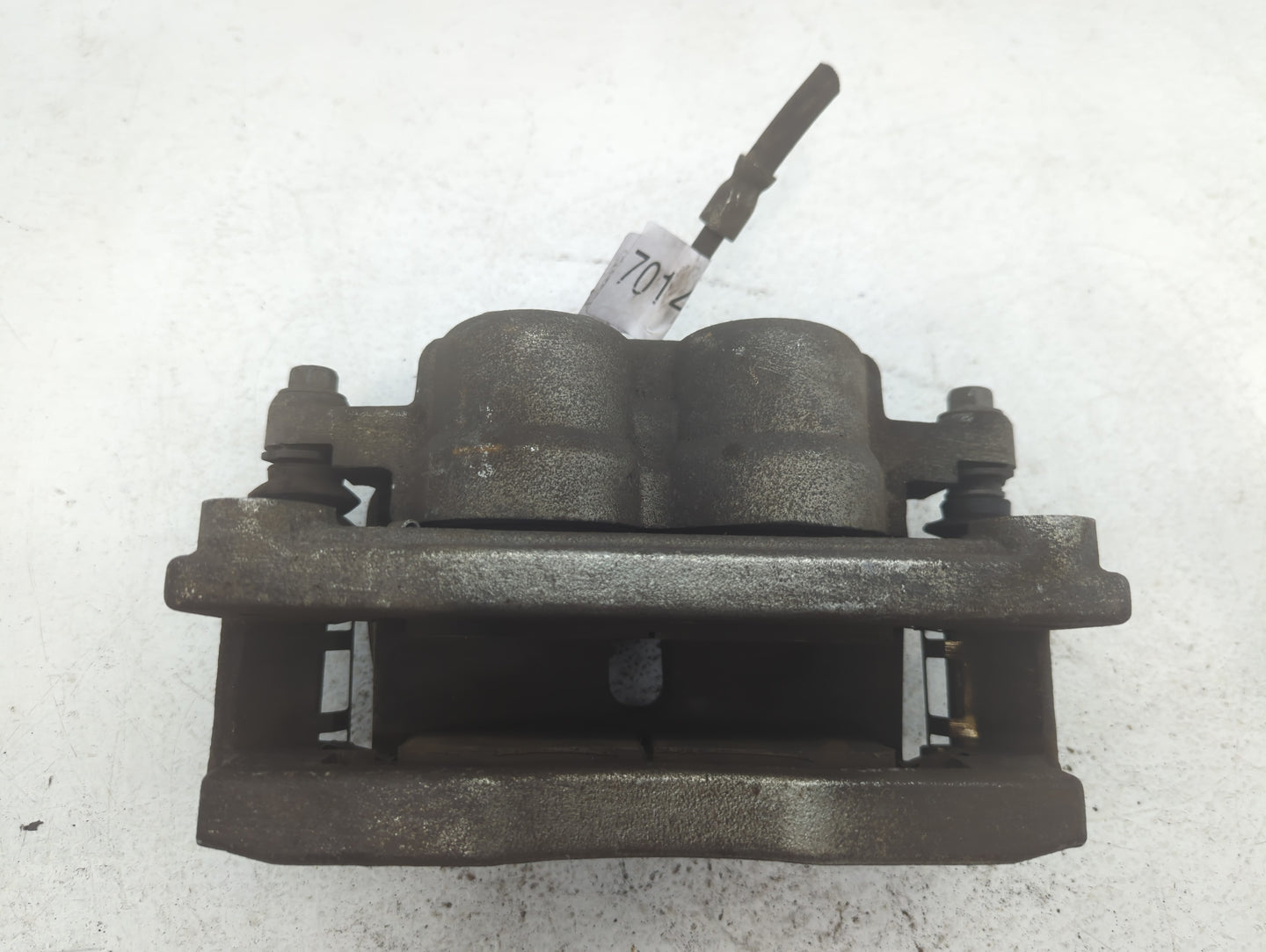2008-2017 Buick Enclave Front Passenger Right Brake Caliper - Oemusedautoparts1.com