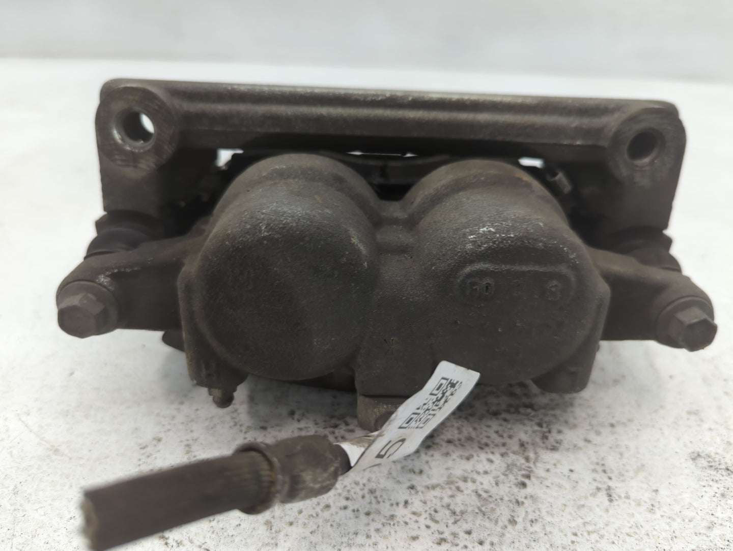 2008-2017 Buick Enclave Front Passenger Right Brake Caliper - Oemusedautoparts1.com