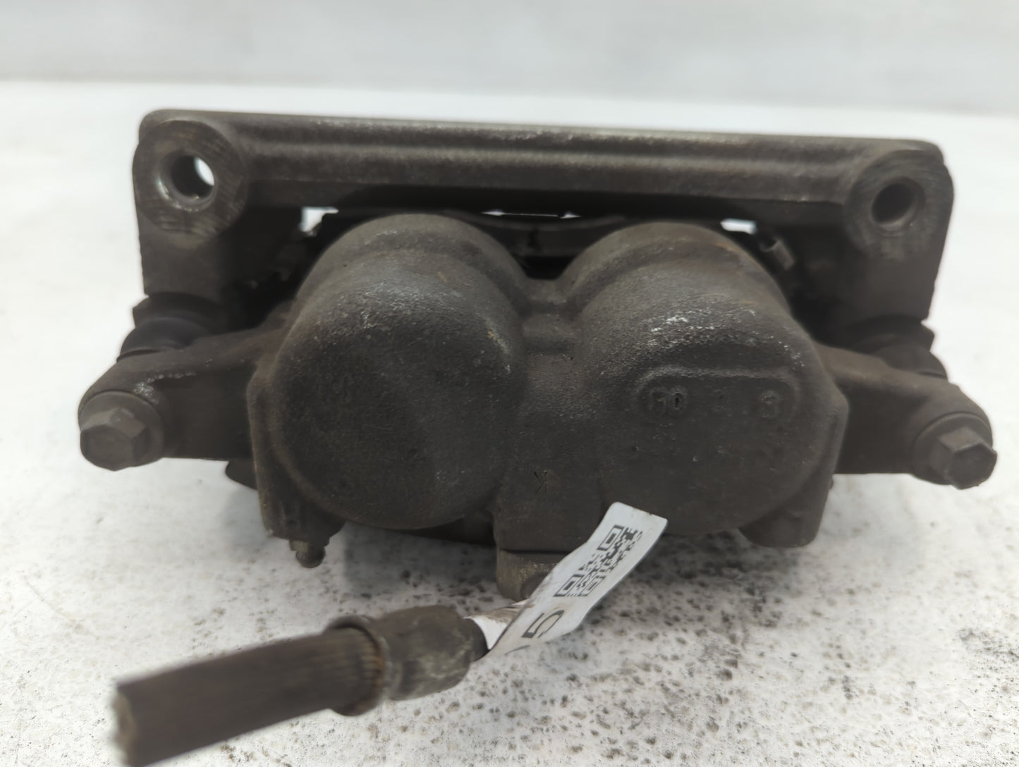 2008-2017 Buick Enclave Front Passenger Right Brake Caliper - Oemusedautoparts1.com