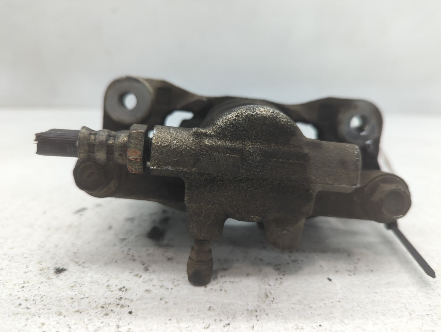 2008-2017 Mitsubishi Lancer Front Driver Left Brake Caliper - Oemusedautoparts1.com