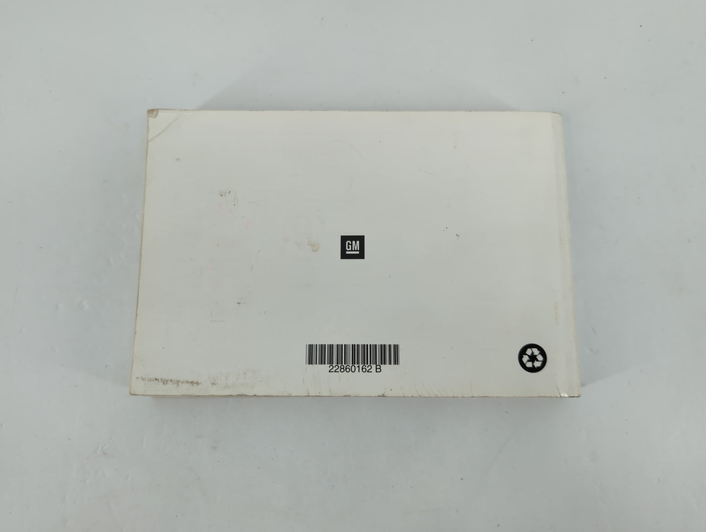 2012 Buick Regal Owners Manual Book Guide P/N:22860162 B OEM Used Auto Parts - Oemusedautoparts1.com