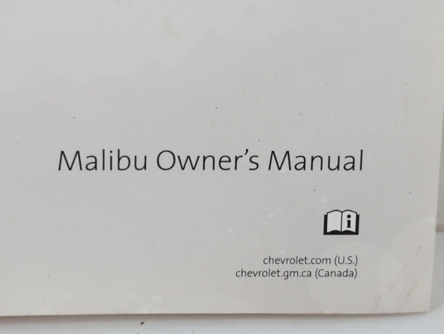 2017 Chevrolet Malibu Owners Manual Book Guide P/N:23461930A OEM Used Auto Parts - Oemusedautoparts1.com
