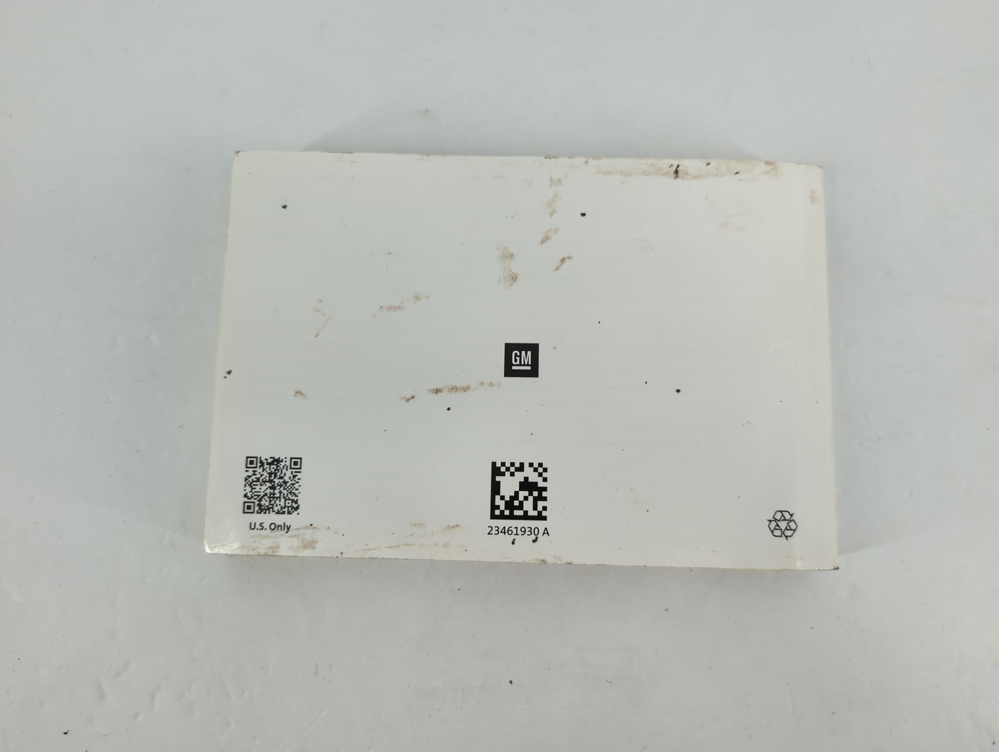 2017 Chevrolet Malibu Owners Manual Book Guide P/N:23461930A OEM Used Auto Parts - Oemusedautoparts1.com