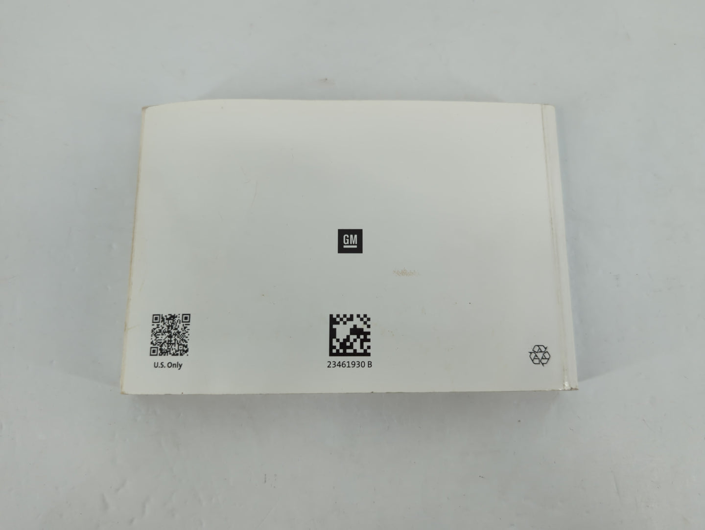 2017 Chevrolet Malibu Owners Manual Book Guide P/N:23461930 B OEM Used Auto Parts - Oemusedautoparts1.com