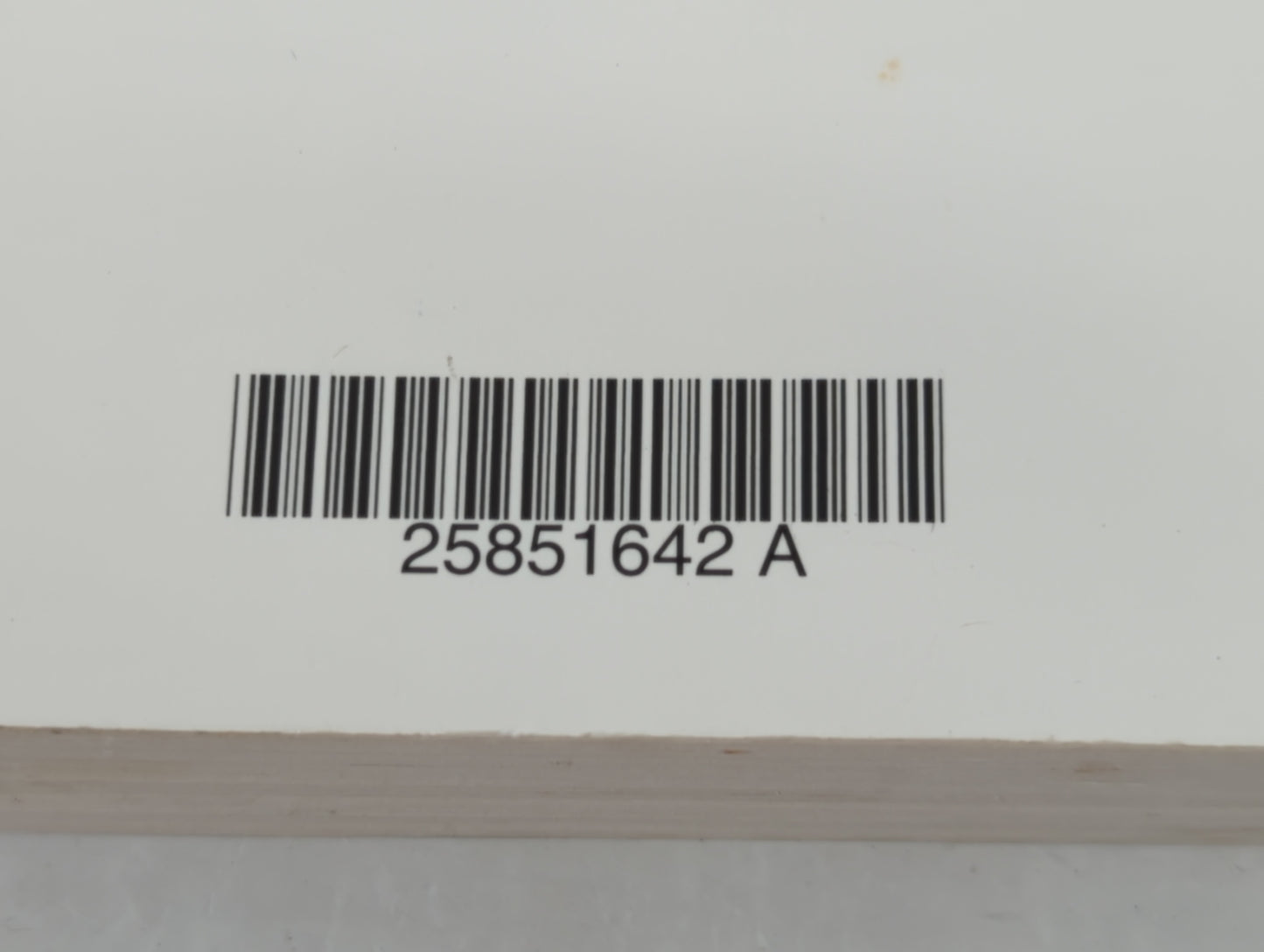 2010 Chevrolet Traverse Owners Manual Book Guide P/N:25851642 A OEM Used Auto Parts - Oemusedautoparts1.com