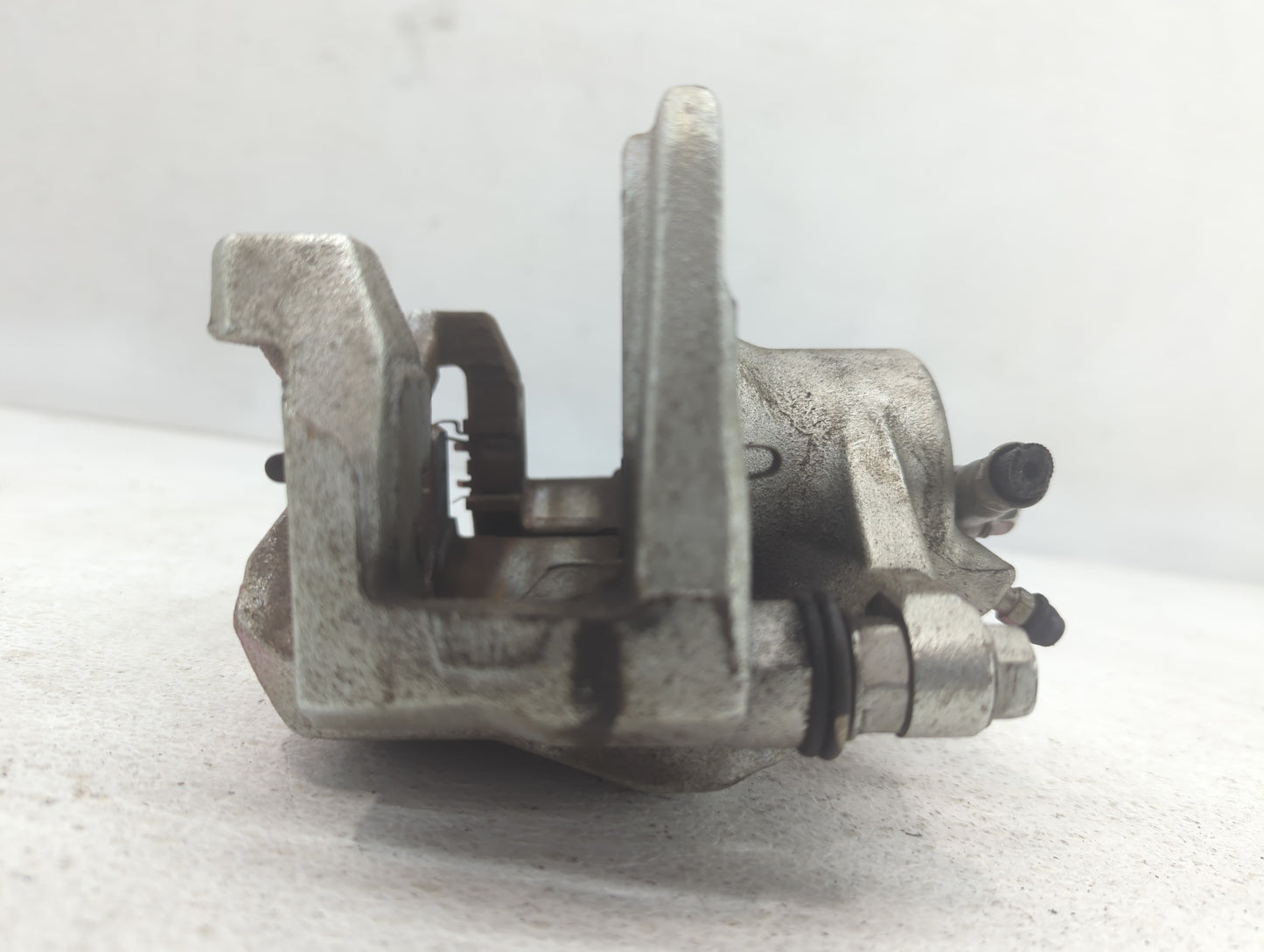 2019-2022 Toyota Rav4 Front Passenger Right Brake Caliper - Oemusedautoparts1.com