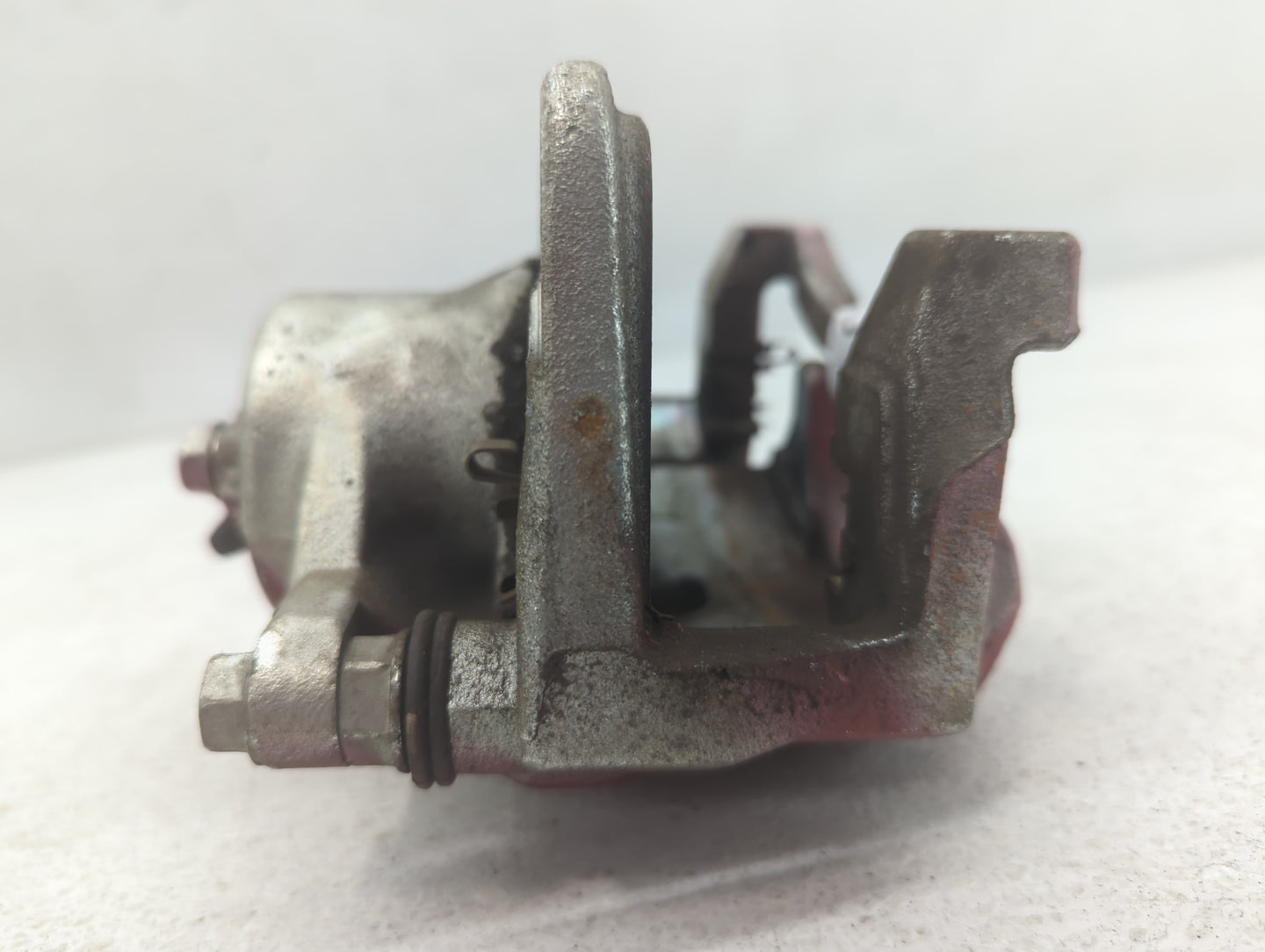 2019-2022 Toyota Rav4 Front Passenger Right Brake Caliper - Oemusedautoparts1.com