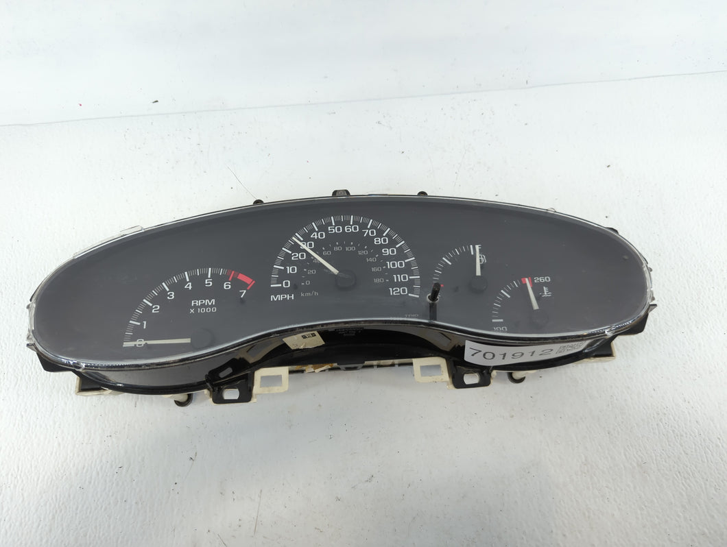 2001-2003 Chevrolet Malibu Instrument Cluster Speedometer Gauges P/N:1746030702 09377951 Fits Fits 2001 2002 2003 OEM Used Auto Parts