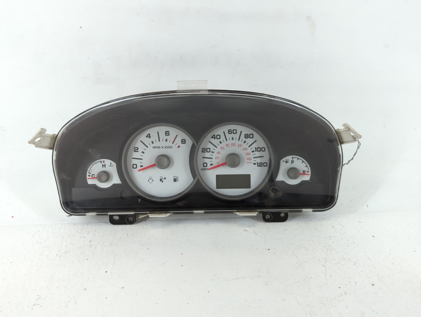 2006-2007 Ford Escape Instrument Cluster Speedometer Gauges P/N:6LBI 10B49 AB Fits Fits 2006 2007 OEM Used Auto Parts - Oemusedautoparts1.com