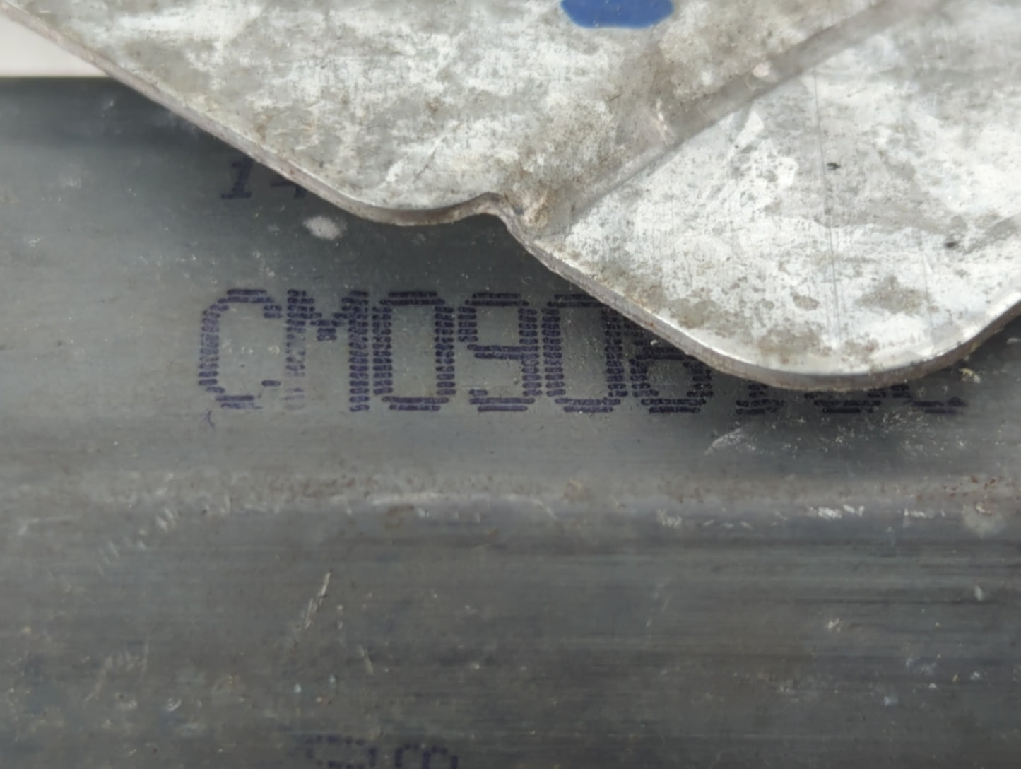 2002-2006 Cadillac Escalade Driver Left Front Window Regulator - Oemusedautoparts1.com