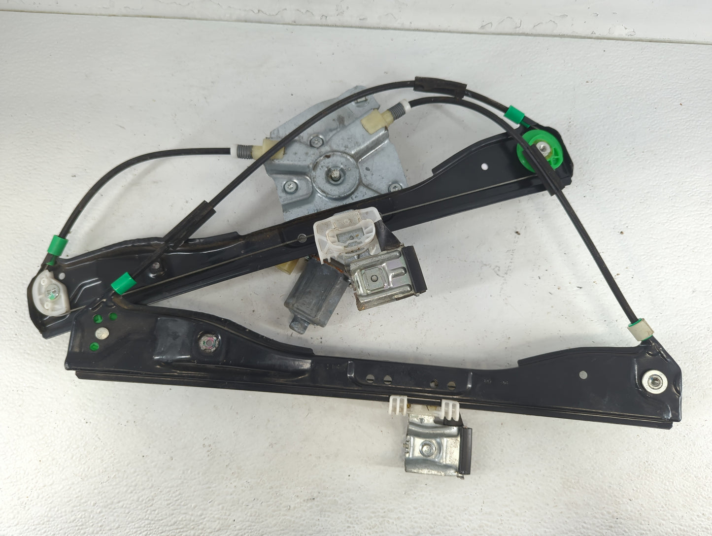 2005-2010 Pontiac G6 Window Regulator Passenger Front - Oemusedautoparts1.com
