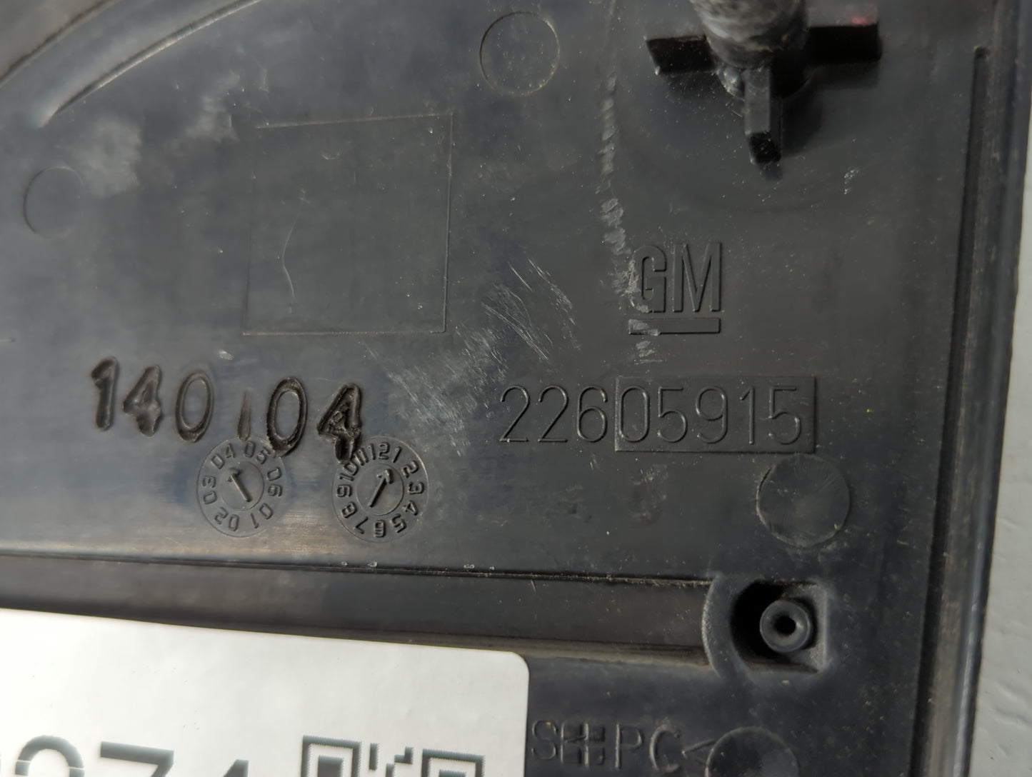 1997-2005 Chevrolet Malibu Tail Light Assembly Passenger Right OEM P/N:22605915 Fits OEM Used Auto Parts - Oemusedautoparts1.com