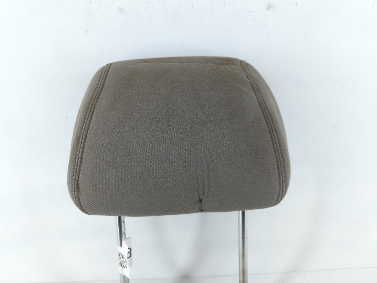 2007-2009 Saturn Aura Headrest Head Rest Front Driver Passenger Seat Fits Fits 2007 2008 2009 OEM Used Auto Parts - Oemusedautoparts1.com