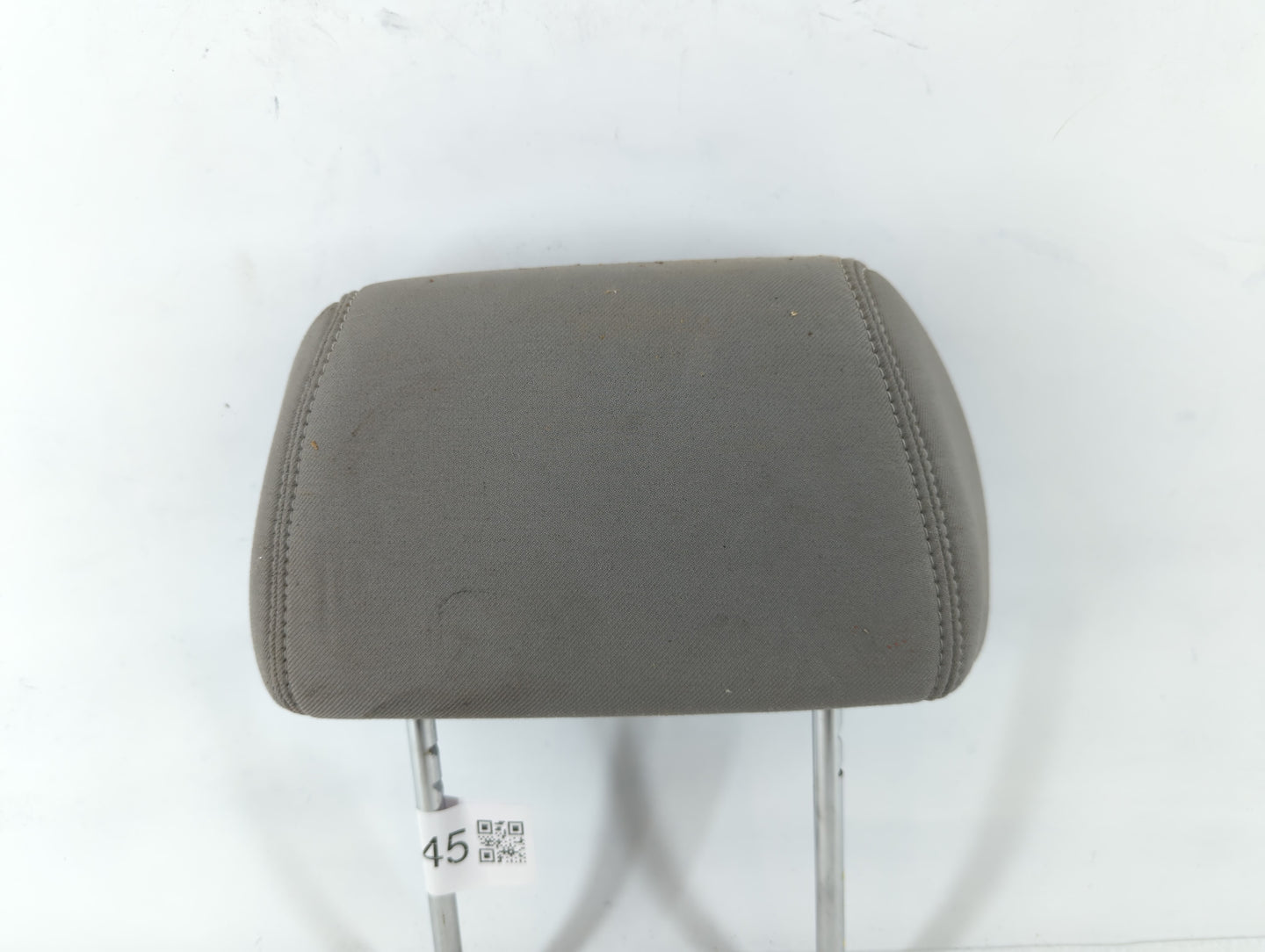 2007-2009 Saturn Aura Headrest Head Rest Rear Seat Fits Fits 2007 2008 2009 OEM Used Auto Parts - Oemusedautoparts1.com