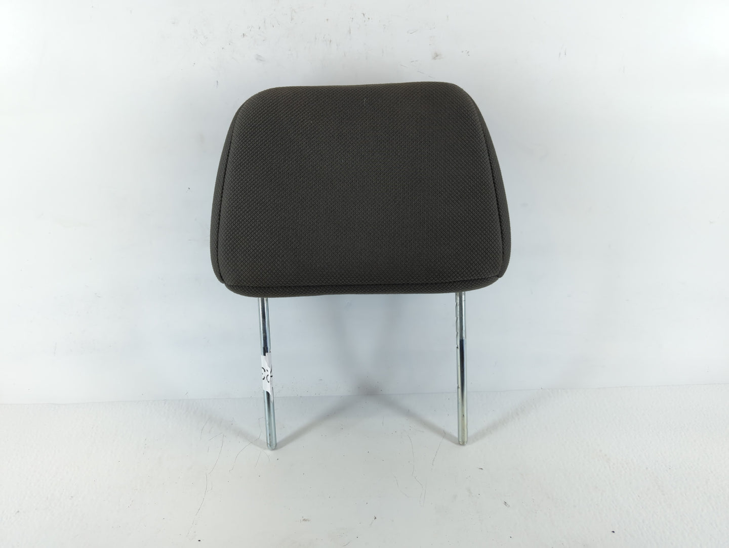 2004 Pontiac Grand Prix Headrest Head Rest Front Driver Passenger Seat Fits OEM Used Auto Parts - Oemusedautoparts1.com