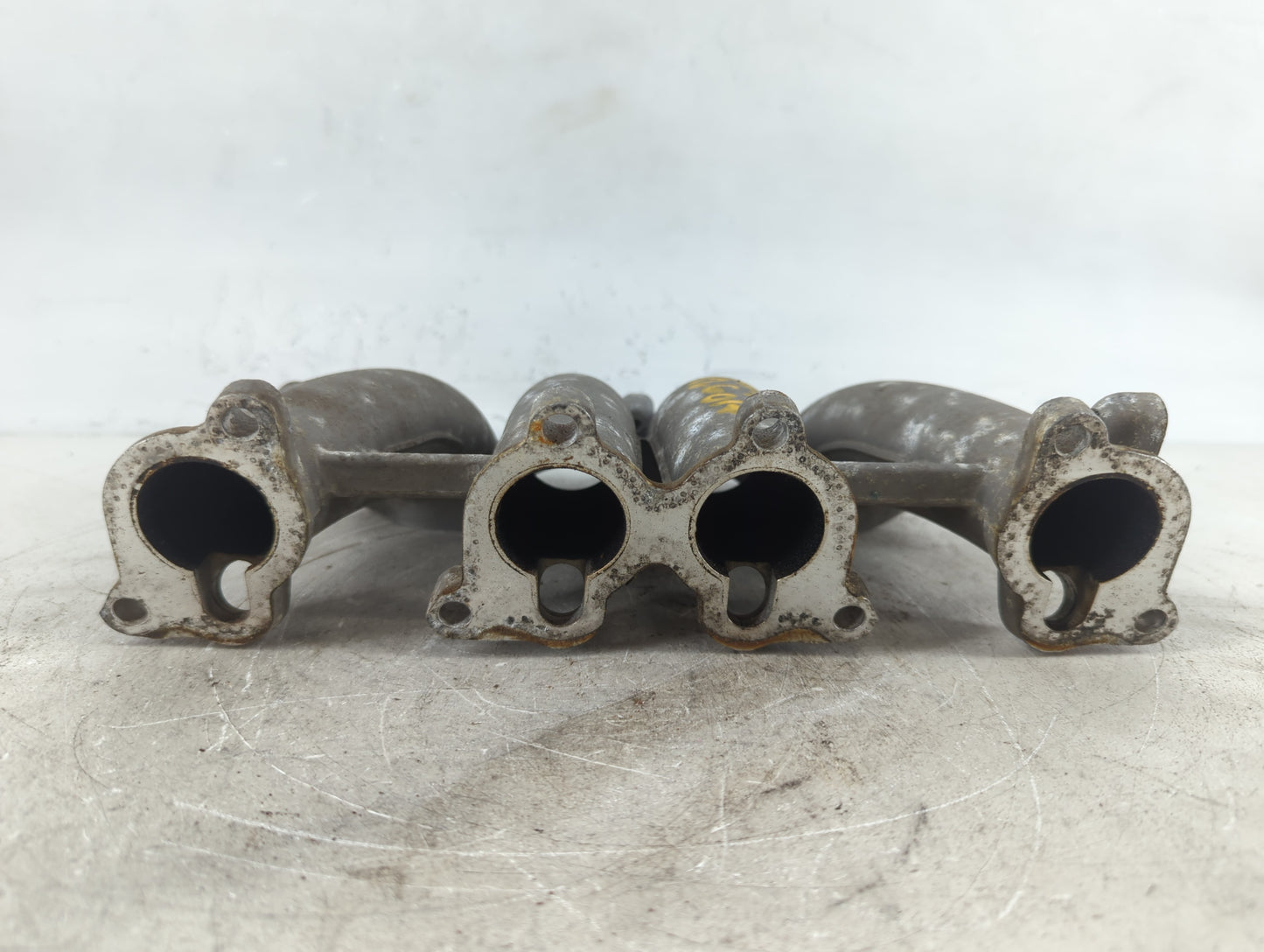 2000-2004 Volkswagen Golf Air Intake Manifold P/N:06A 133 206 B Fits Fits 2000 2001 2002 2003 2004 2005 OEM Used Auto Parts - Oemusedautoparts1.com