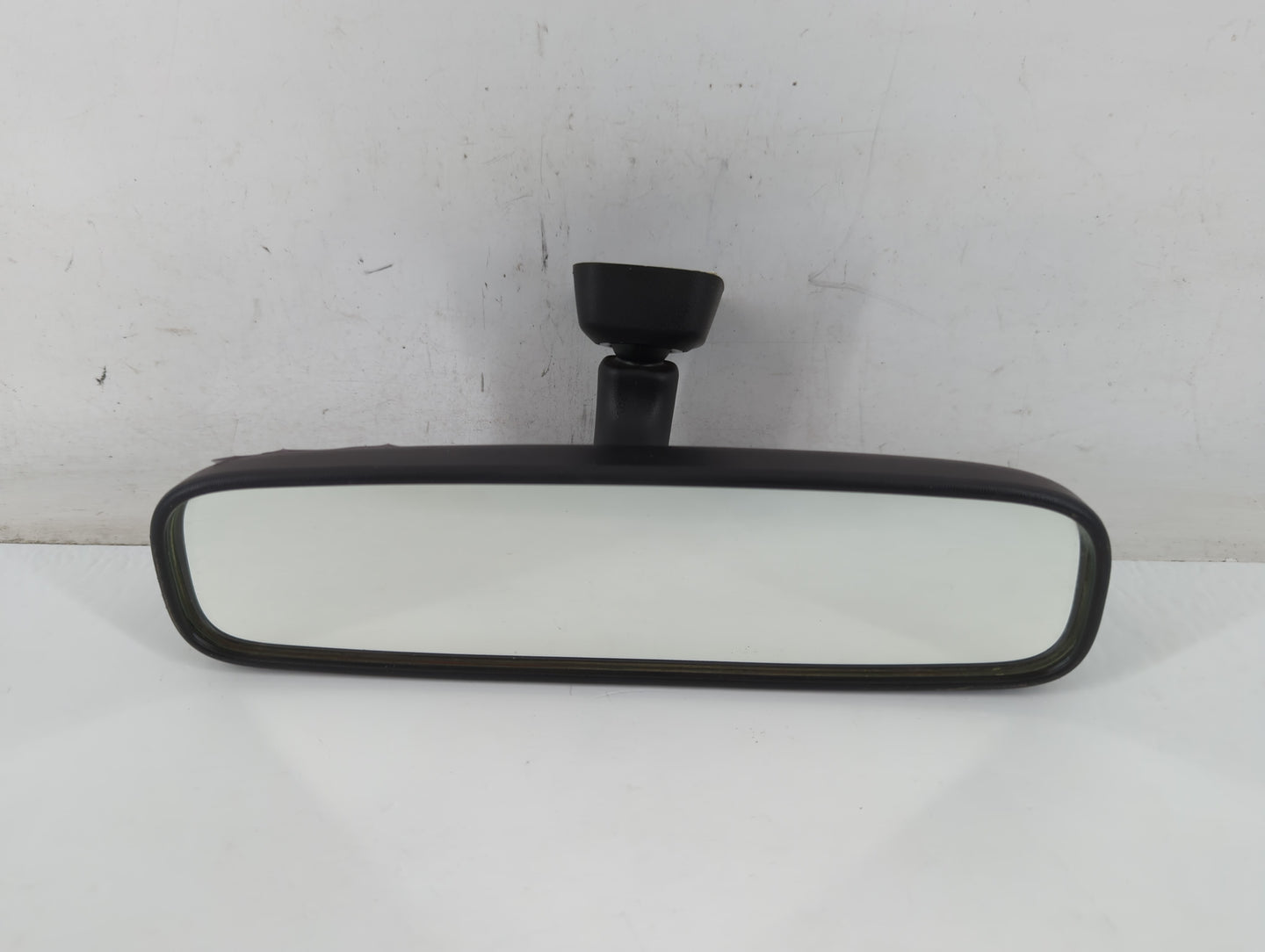 2005-2010 Honda Odyssey Interior Rear View Mirror Replacement OEM P/N:E4012197 E4022197 Fits OEM Used Auto Parts - Oemusedautoparts1.com