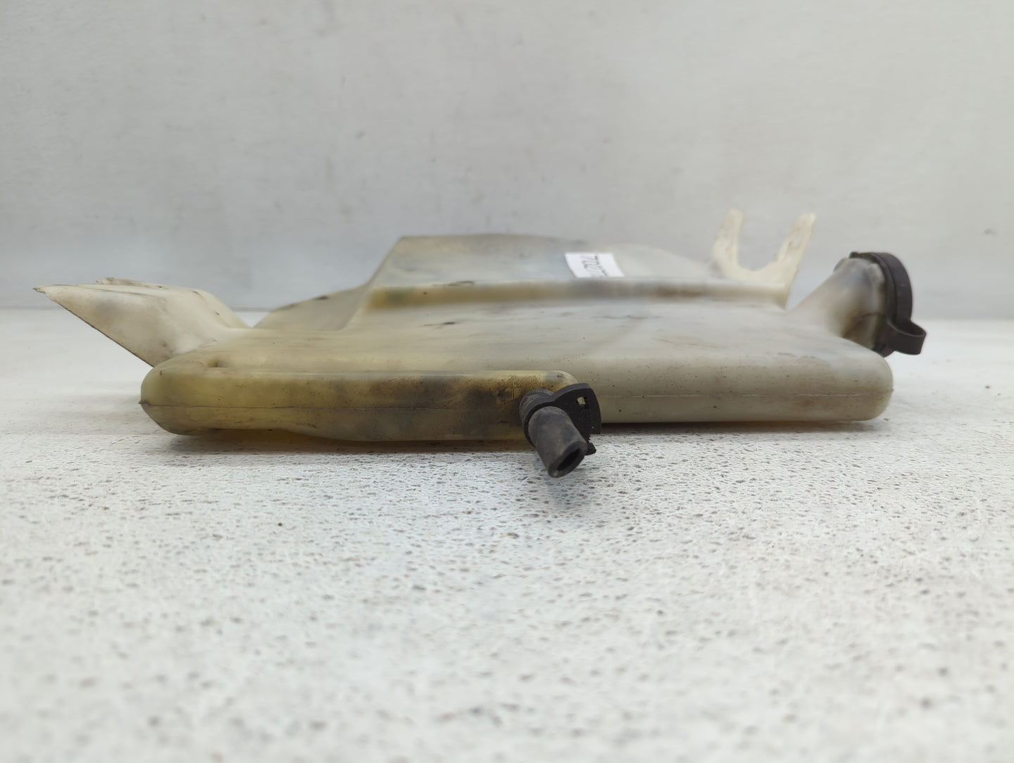 2001-2005 Buick Century Radiator Coolant Overflow Expansion Tank Bottle - Oemusedautoparts1.com