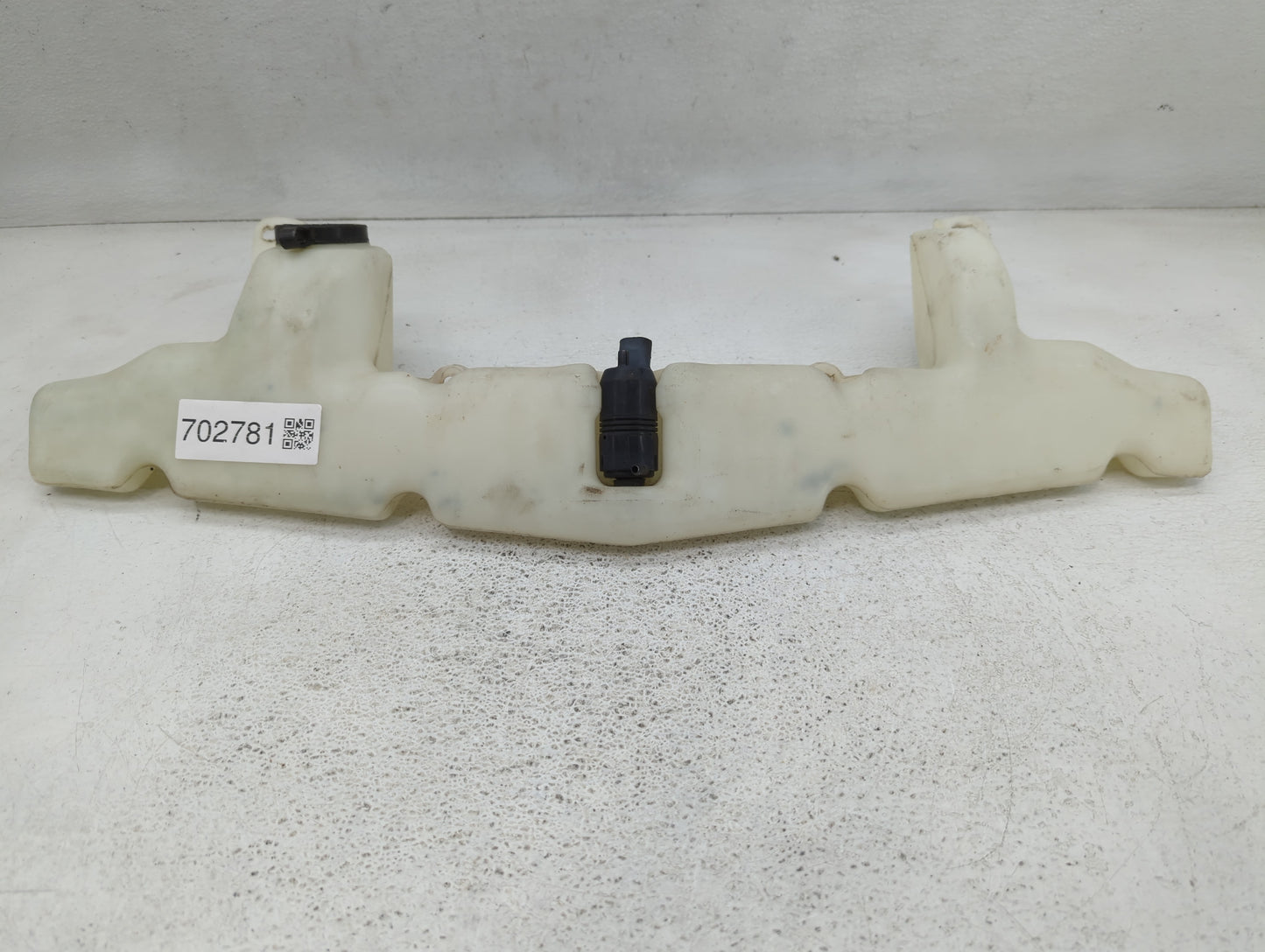 1997 Chevrolet Camaro Radiator Coolant Overflow Expansion Tank Bottle - Oemusedautoparts1.com