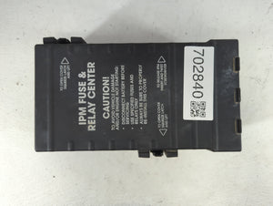 2001-2002 Dodge Caravan Fusebox Fuse Box Panel Relay Module P/N:04869000AJ Fits Fits 2001 2002 2003 OEM Used Auto Parts