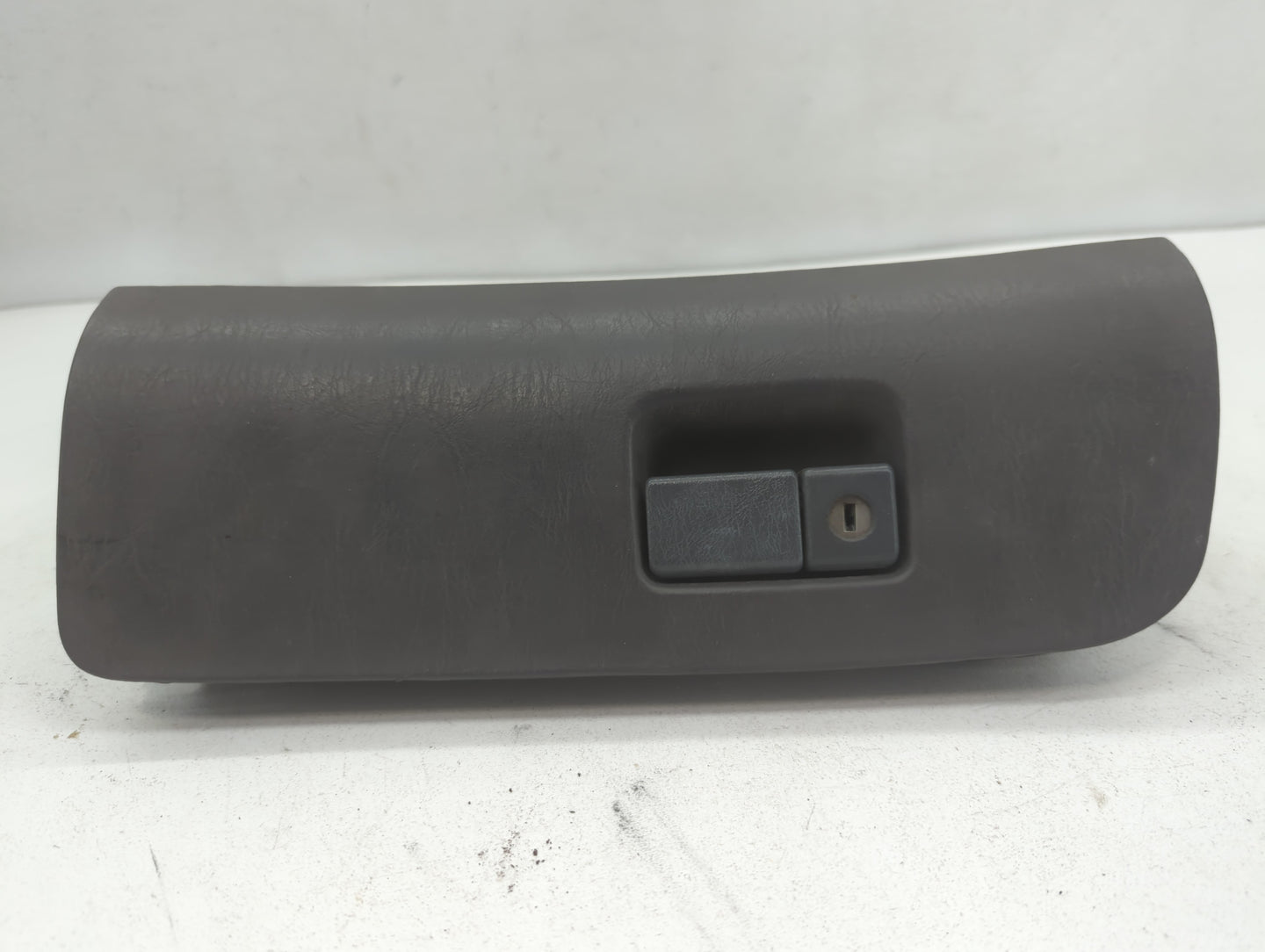 2002 Toyota Sienna Passenger Glove Box Door Storage Compartment - Oemusedautoparts1.com