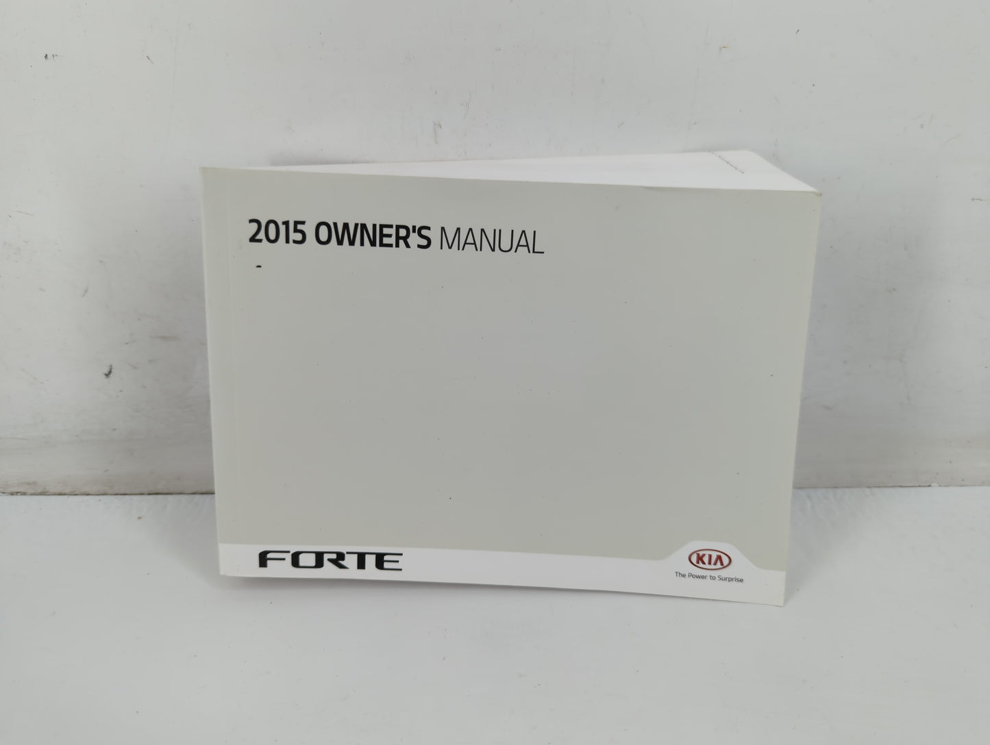 2015 Kia Forte Owners Manual Book Guide P/N:FA7O-ES53G OEM Used Auto Parts - Oemusedautoparts1.com