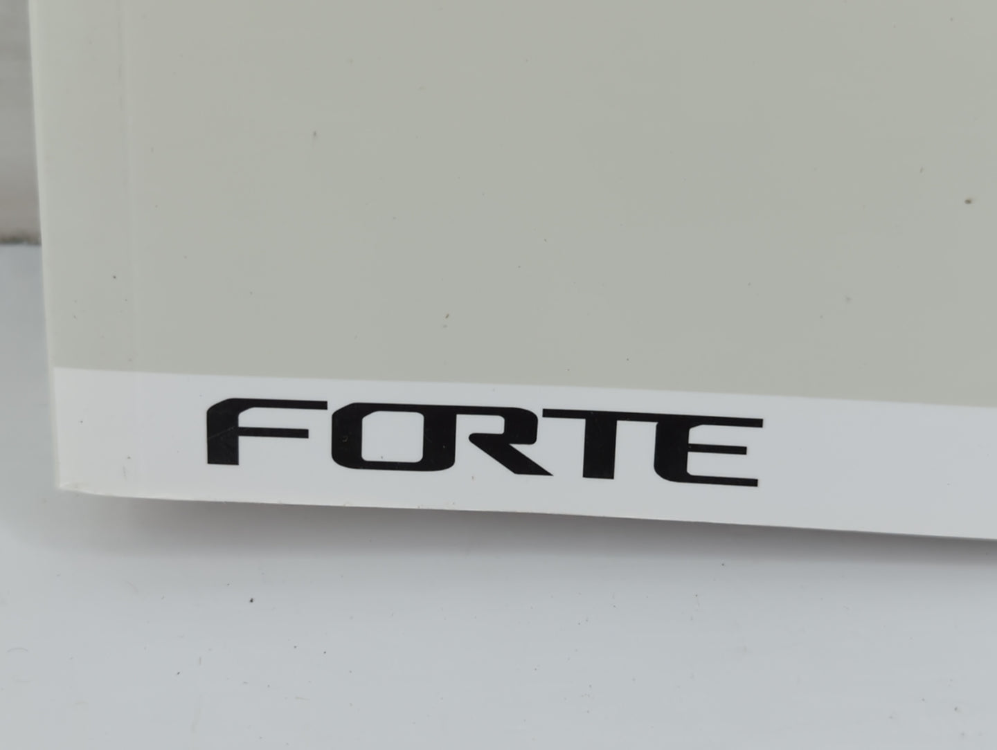 2015 Kia Forte Owners Manual Book Guide P/N:FA7O-ES53G OEM Used Auto Parts - Oemusedautoparts1.com