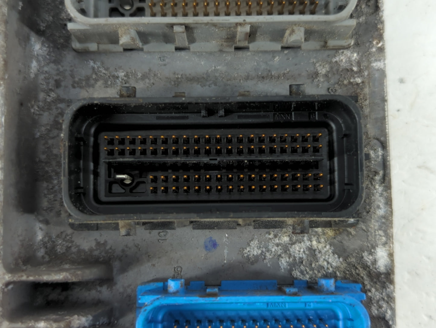 2013-2016 Buick Enclave PCM Engine Control Computer ECU ECM PCU OEM P/N:12618163 Fits Fits 2013 2014 2015 2016 OEM Used Auto Parts - Oemusedautoparts1.com