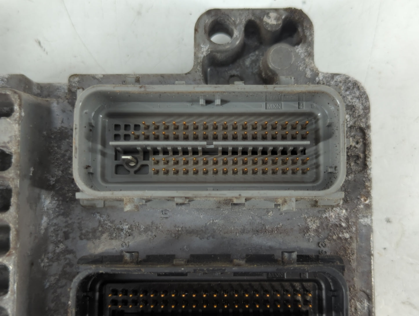 2013-2016 Buick Enclave PCM Engine Control Computer ECU ECM PCU OEM P/N:12618163 Fits Fits 2013 2014 2015 2016 OEM Used Auto Parts - Oemusedautoparts1.com