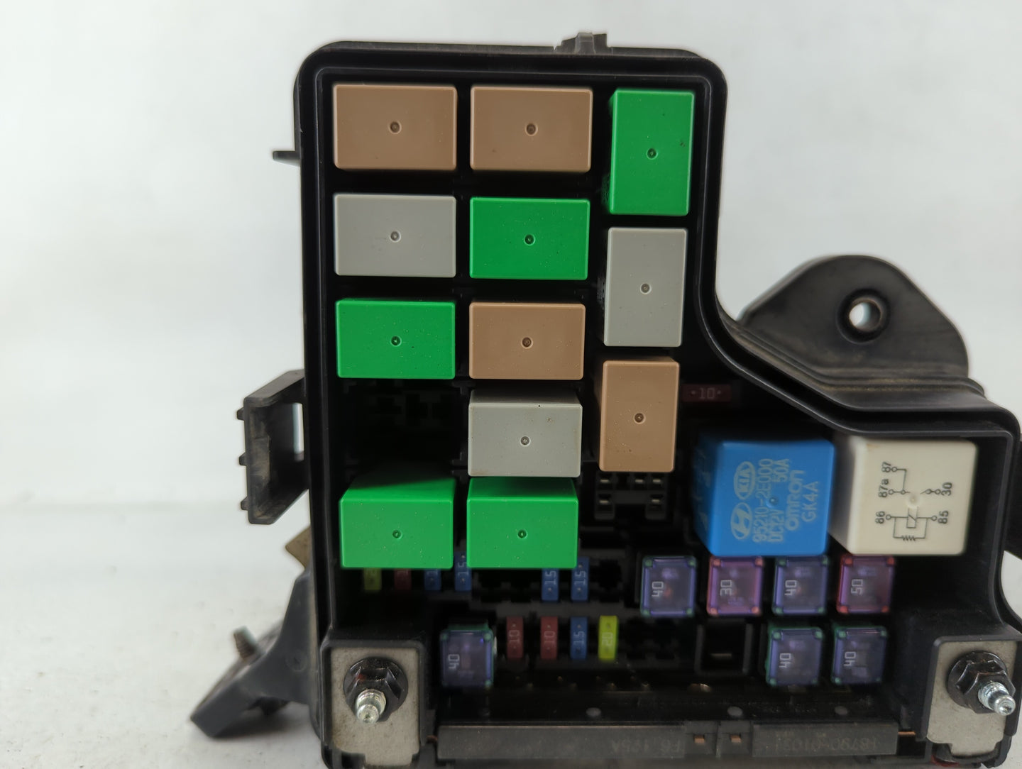 2012-2014 Hyundai Veloster Fusebox Fuse Box Panel Relay Module P/N:91236 2V011 Fits Fits 2012 2013 2014 OEM Used Auto Parts - Oemusedautoparts1.com