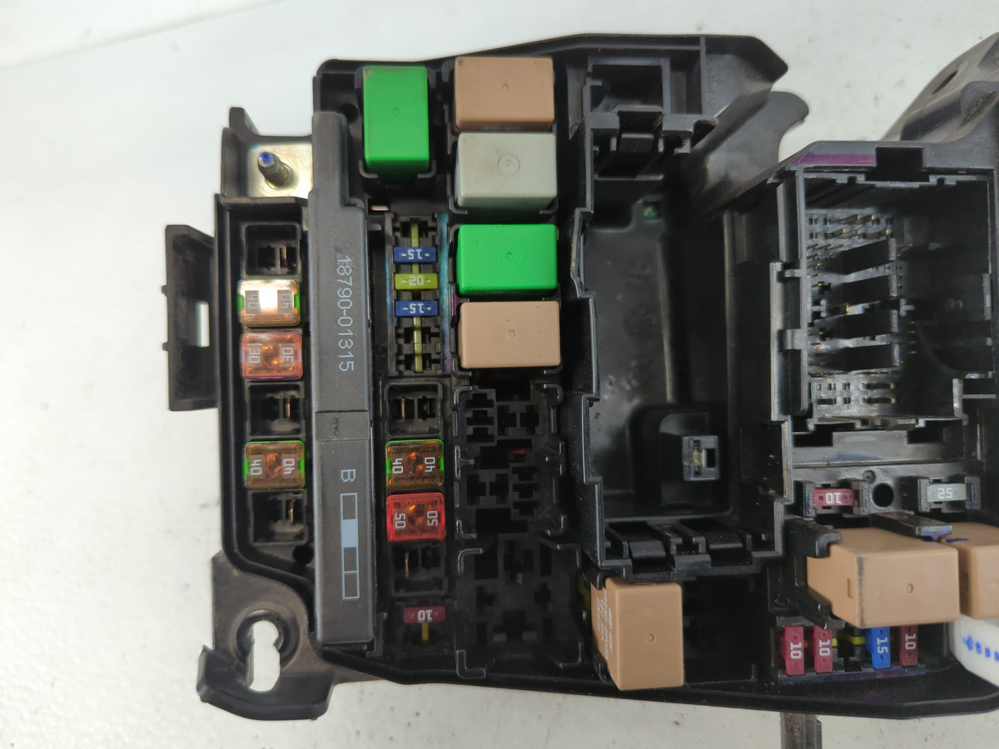 2014-2016 Hyundai Elantra Fusebox Fuse Box Panel Relay Module P/N:1409260635 Fits Fits 2014 2015 2016 OEM Used Auto Parts - Oemusedautoparts1.com