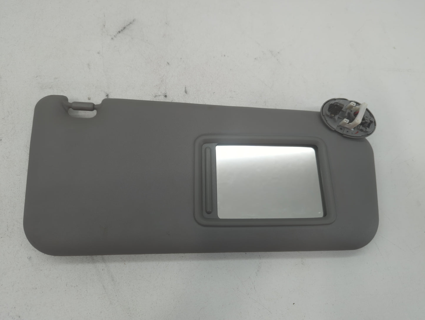 2006-2009 Toyota Rav4 Sun Visor Shade Replacement Passenger Right Mirror Fits Fits 2006 2007 2008 2009 OEM Used Auto Parts - Oemusedautoparts1.com