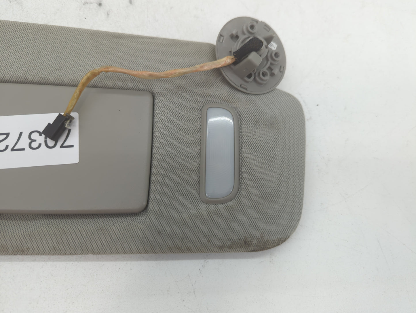 2010-2017 Chevrolet Equinox Sun Visor Shade Replacement Passenger Right Mirror Fits Fits 2010 2011 2012 2013 2014 2015 2016 2017 OEM Used Auto Parts - Oemusedautoparts1.com