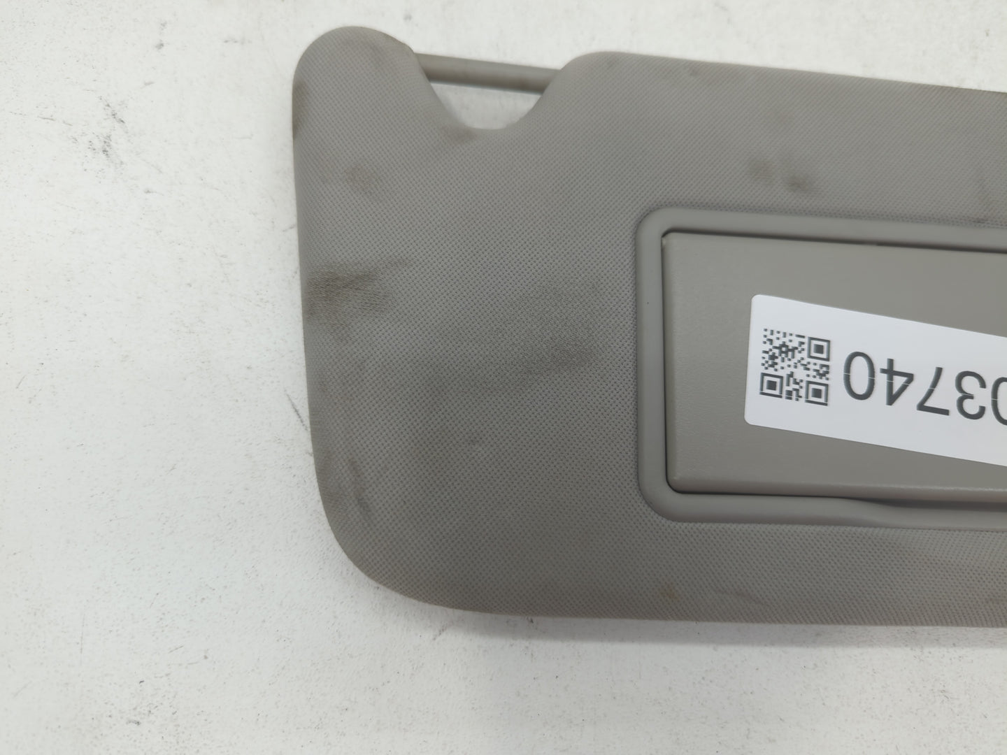 2006-2016 Chevrolet Impala Sun Visor Shade Replacement Passenger Right Mirror Fits OEM Used Auto Parts - Oemusedautoparts1.com