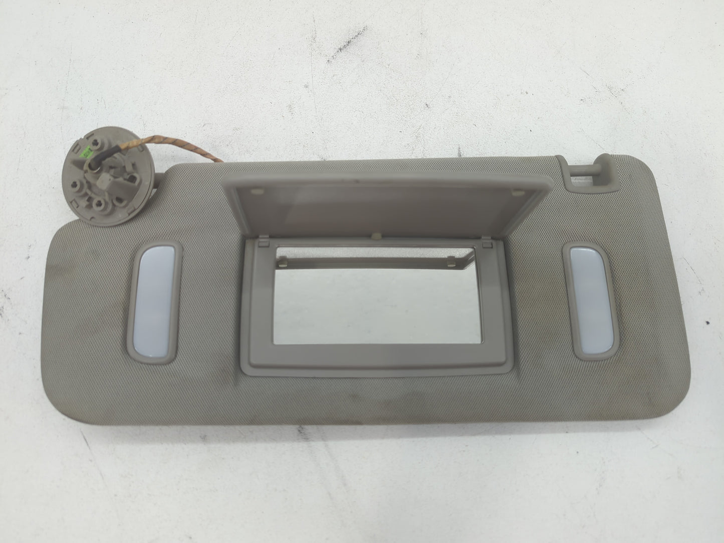 2013-2021 Buick Encore Sun Visor Shade Replacement Driver Left Mirror Fits Fits 2013 2014 2015 2016 2017 2018 2019 2020 2021 OEM Used Auto Parts - Oemusedautoparts1.com