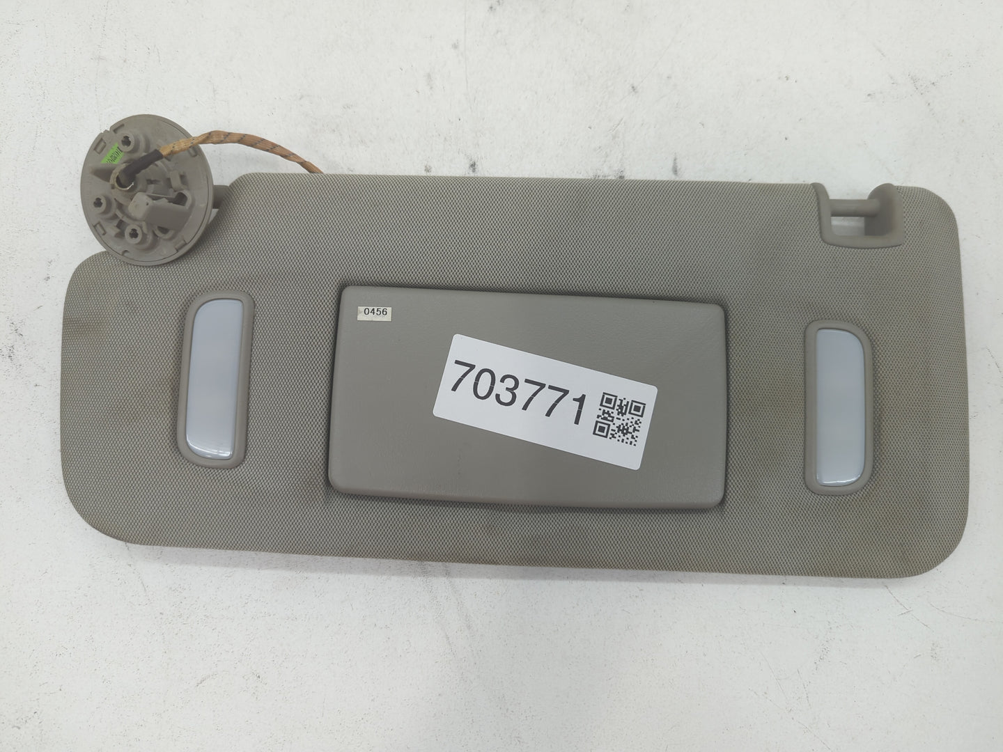 2013-2021 Buick Encore Sun Visor Shade Replacement Driver Left Mirror Fits Fits 2013 2014 2015 2016 2017 2018 2019 2020 2021 OEM Used Auto Parts - Oemusedautoparts1.com