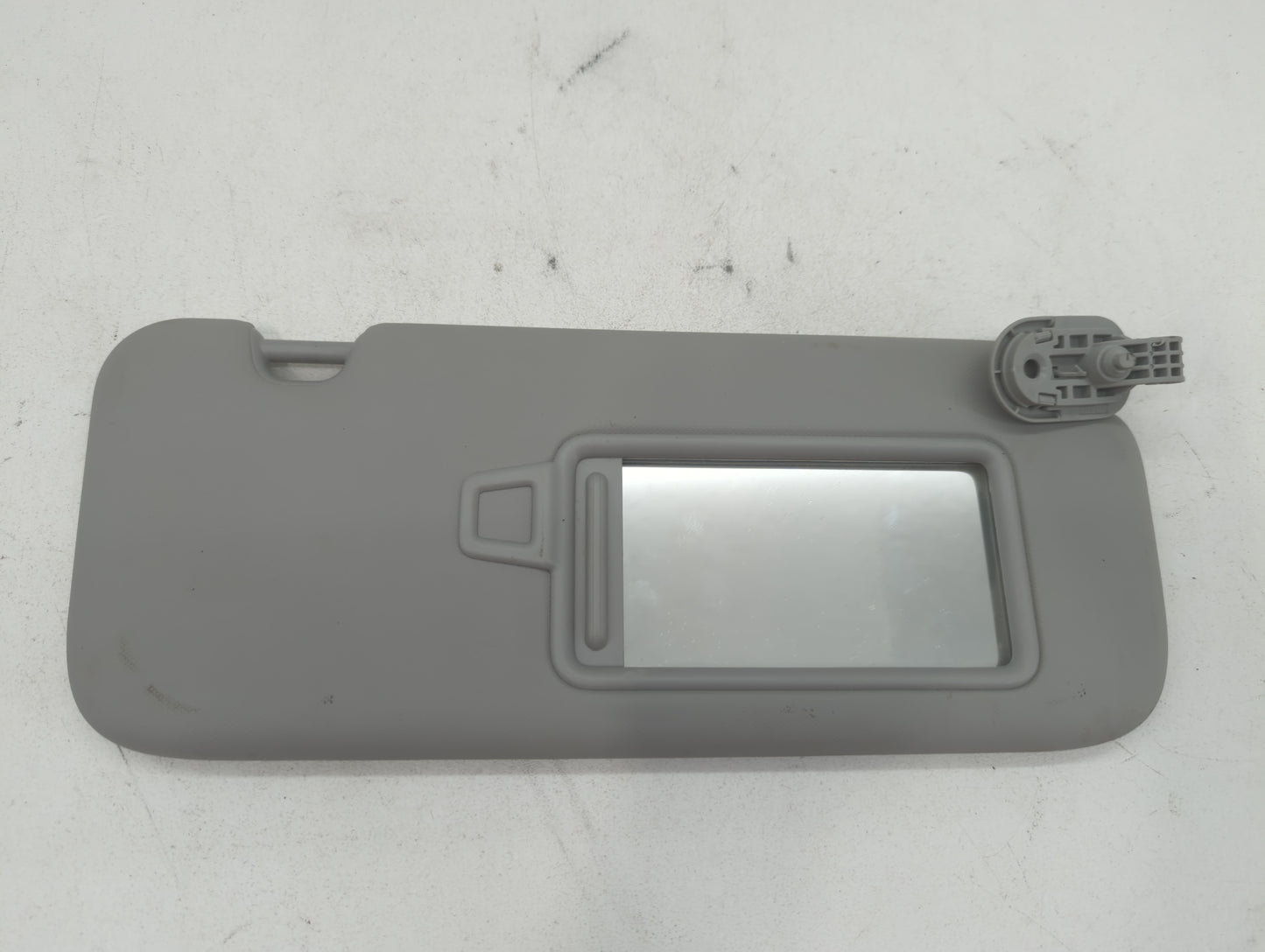 2021-2022 Hyundai Elantra Sun Visor Shade Replacement Passenger Right Mirror Fits Fits 2021 2022 OEM Used Auto Parts - Oemusedautoparts1.com