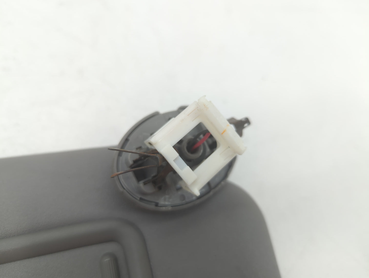 2006-2009 Toyota Rav4 Sun Visor Shade Replacement Passenger Right Mirror Fits Fits 2006 2007 2008 2009 OEM Used Auto Parts - Oemusedautoparts1.com