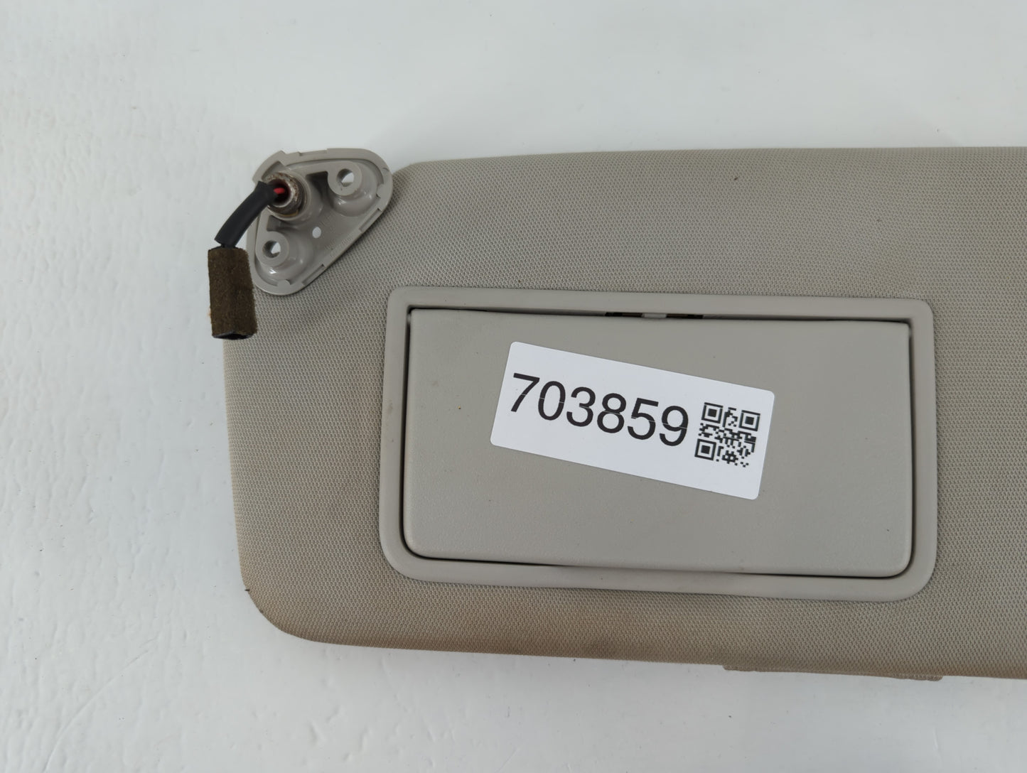 2010-2014 Subaru Legacy Sun Visor Shade Replacement Passenger Right Mirror Fits Fits 2010 2011 2012 2013 2014 OEM Used Auto Parts - Oemusedautoparts1.com